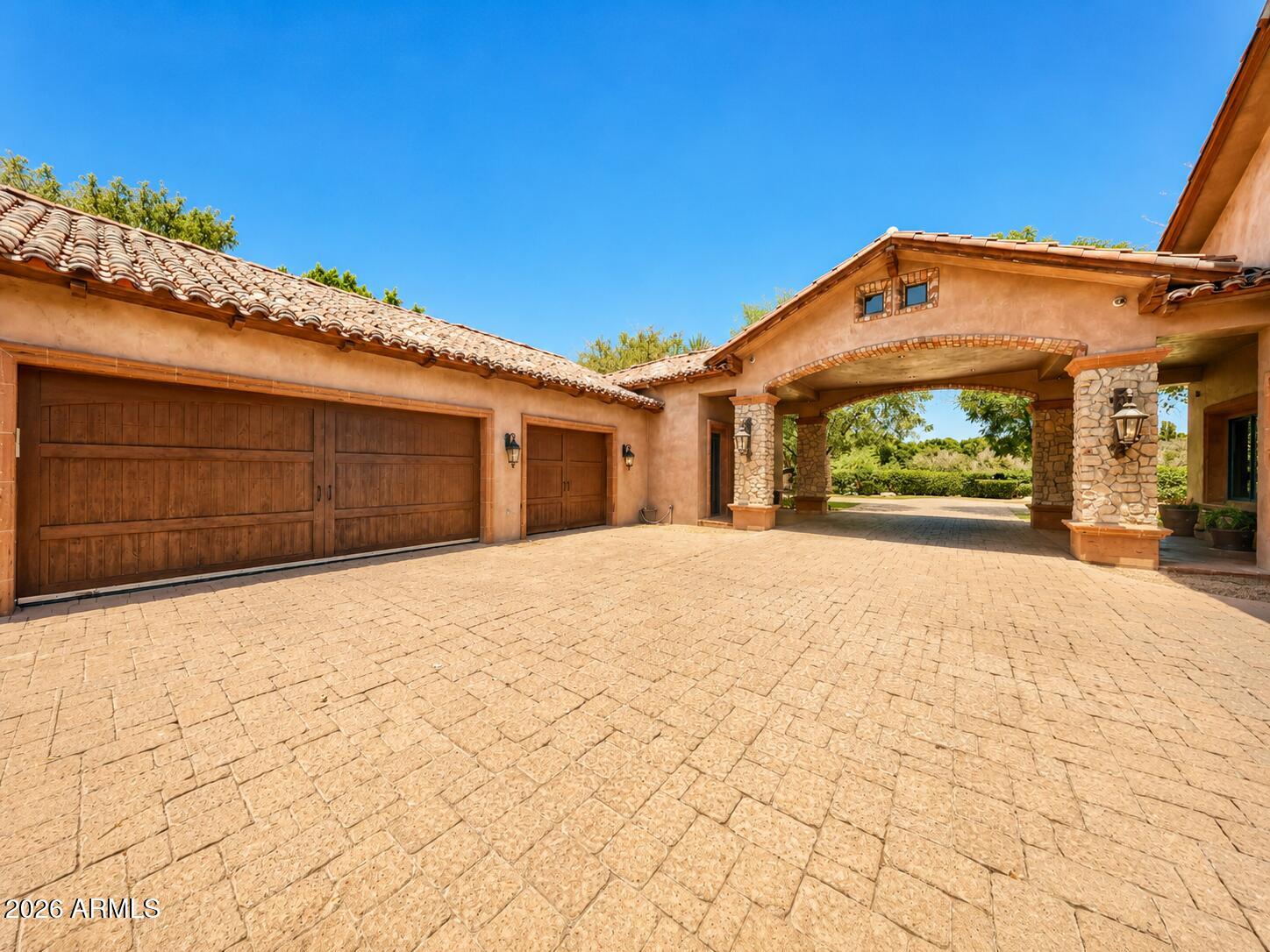 WHITE DOVE ESTATES AMD - Residential