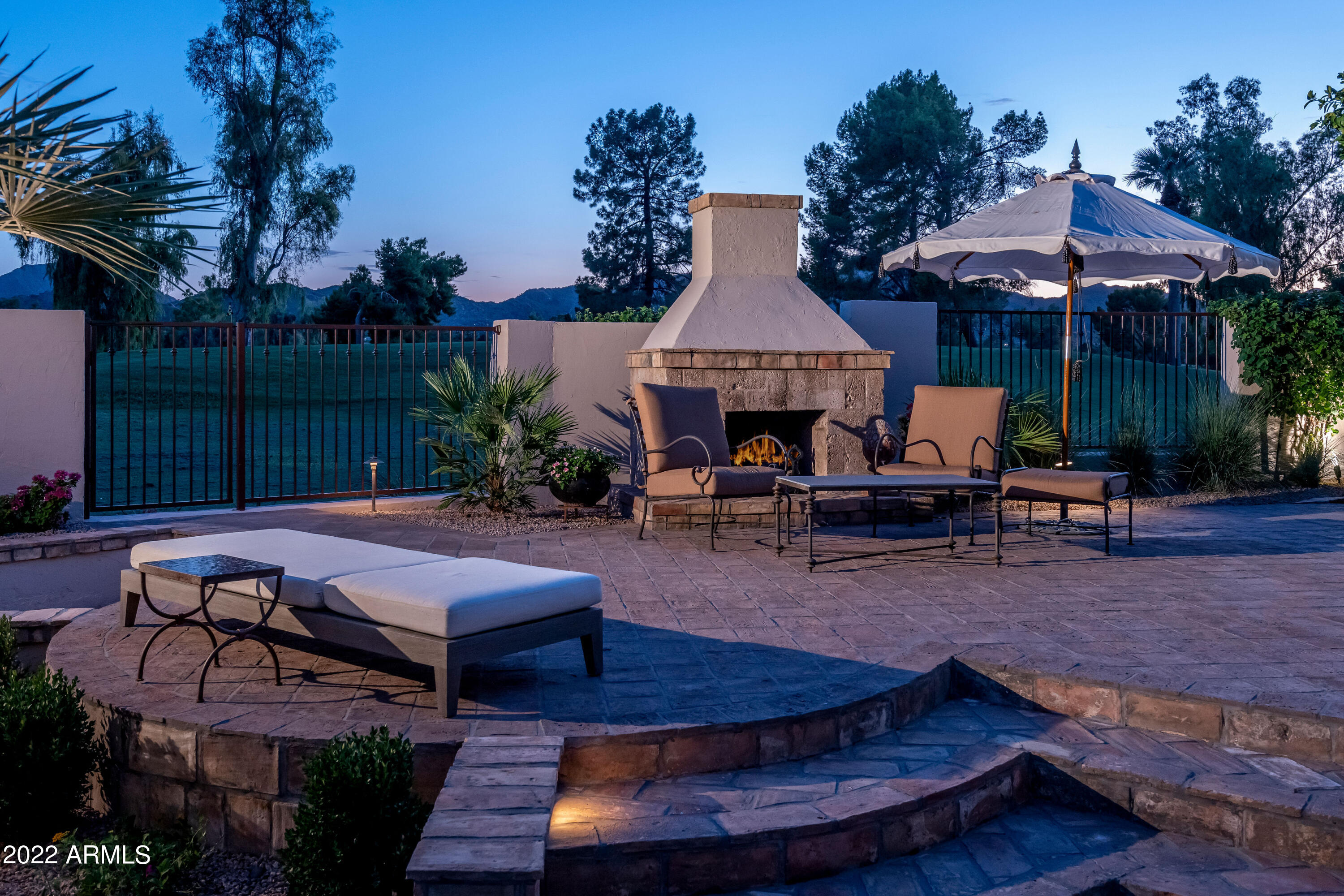CAMELBACK COUNTRY CLUB ESTATES 3 - Residential
