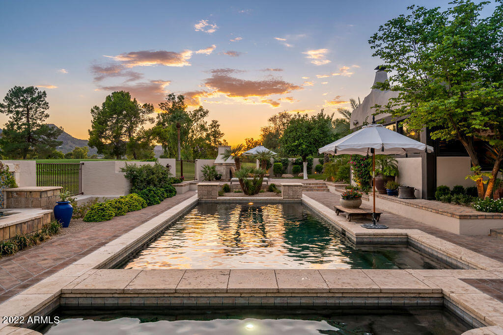 CAMELBACK COUNTRY CLUB ESTATES 3 - Residential