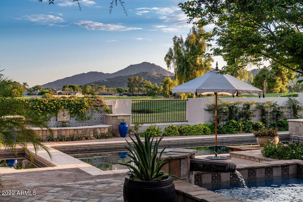 CAMELBACK COUNTRY CLUB ESTATES 3 - Residential