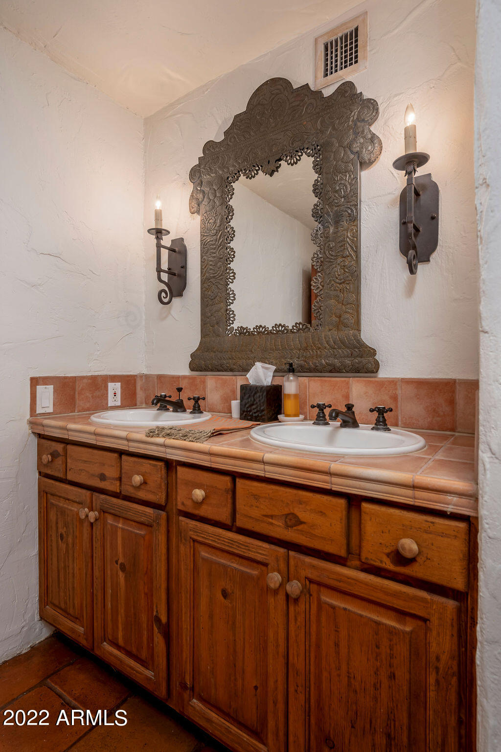 CAMELBACK COUNTRY CLUB ESTATES 3 - Residential