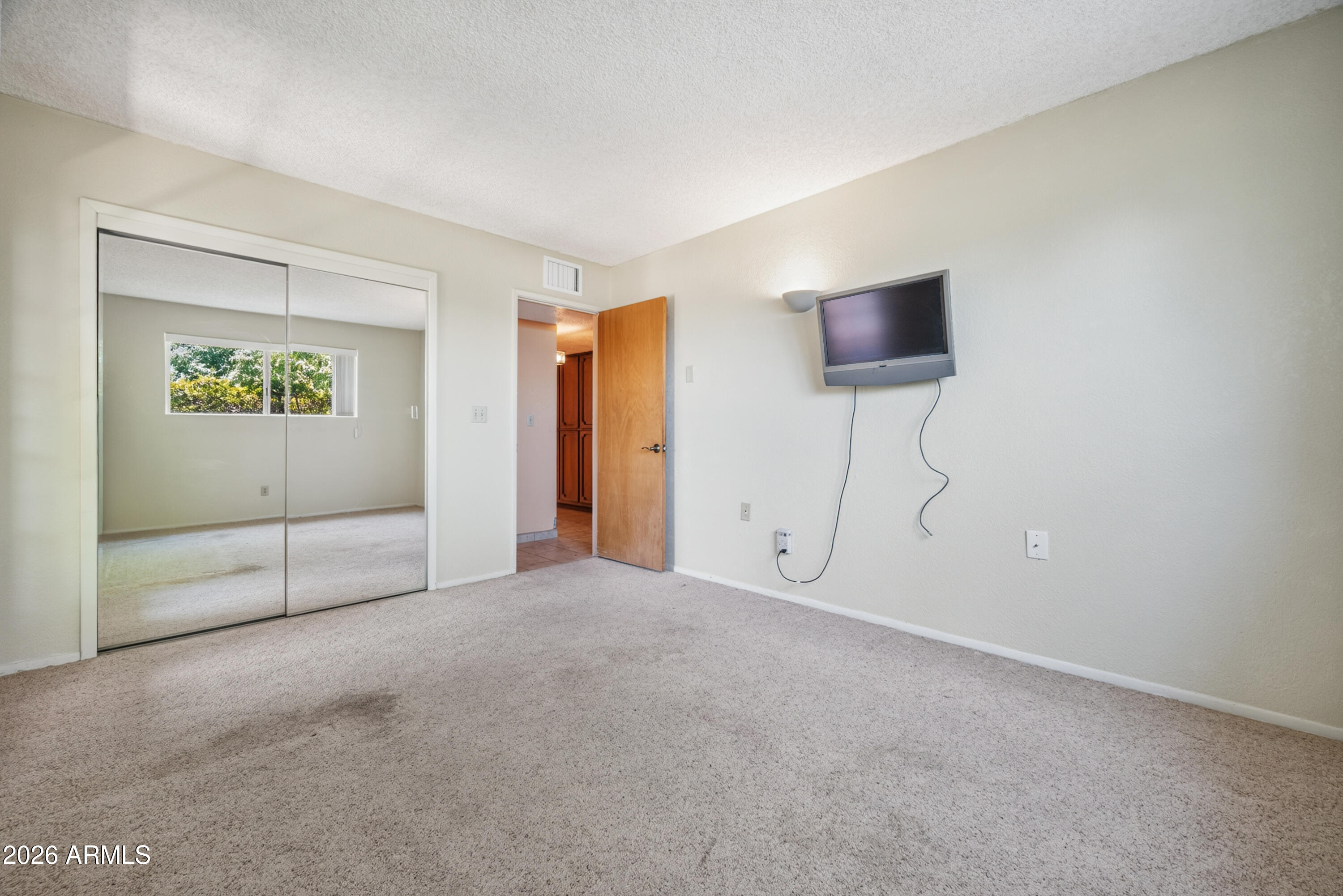 TOWN & COUNTRY ESTATES 6 - Residential
