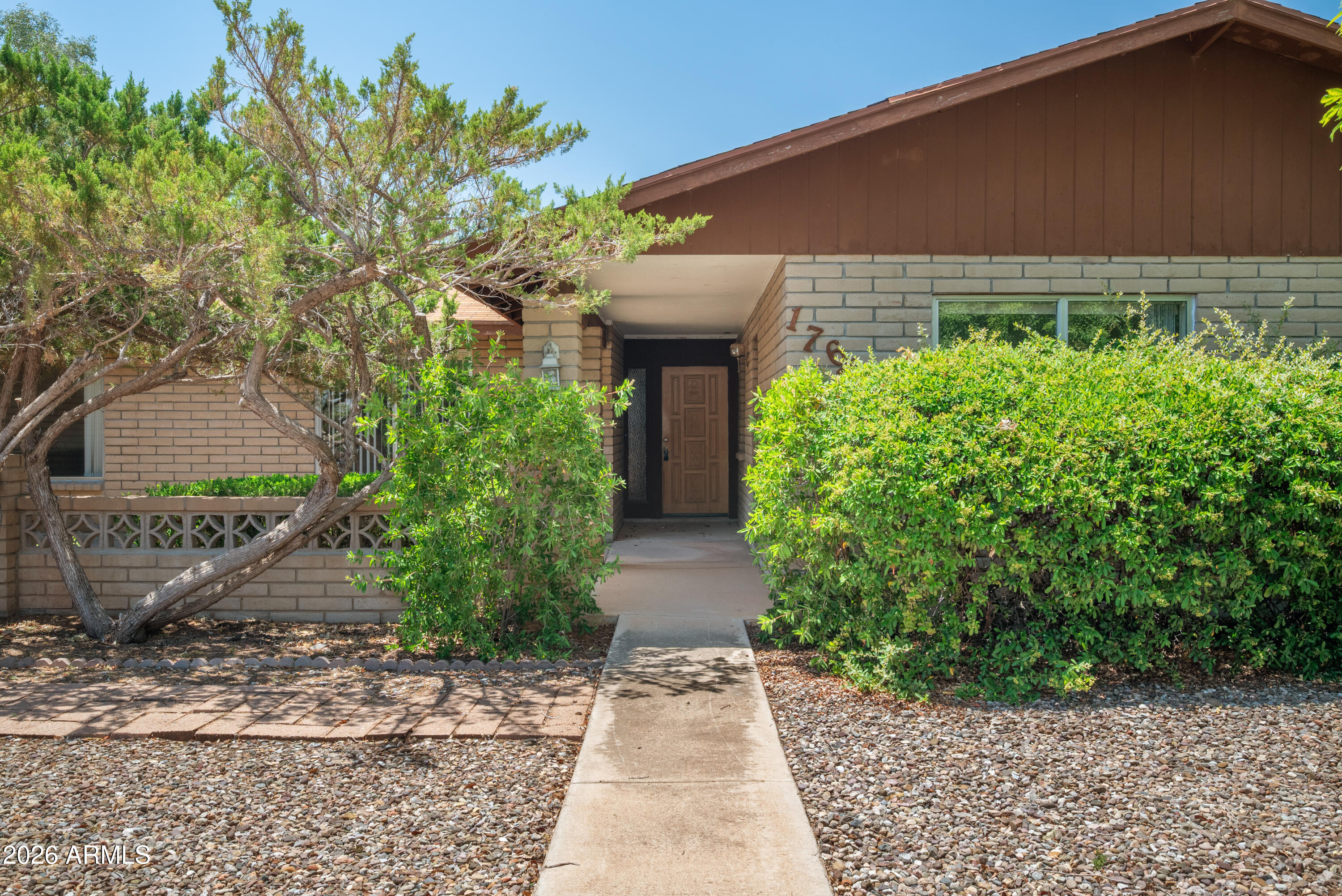 TOWN & COUNTRY ESTATES 6 - Residential