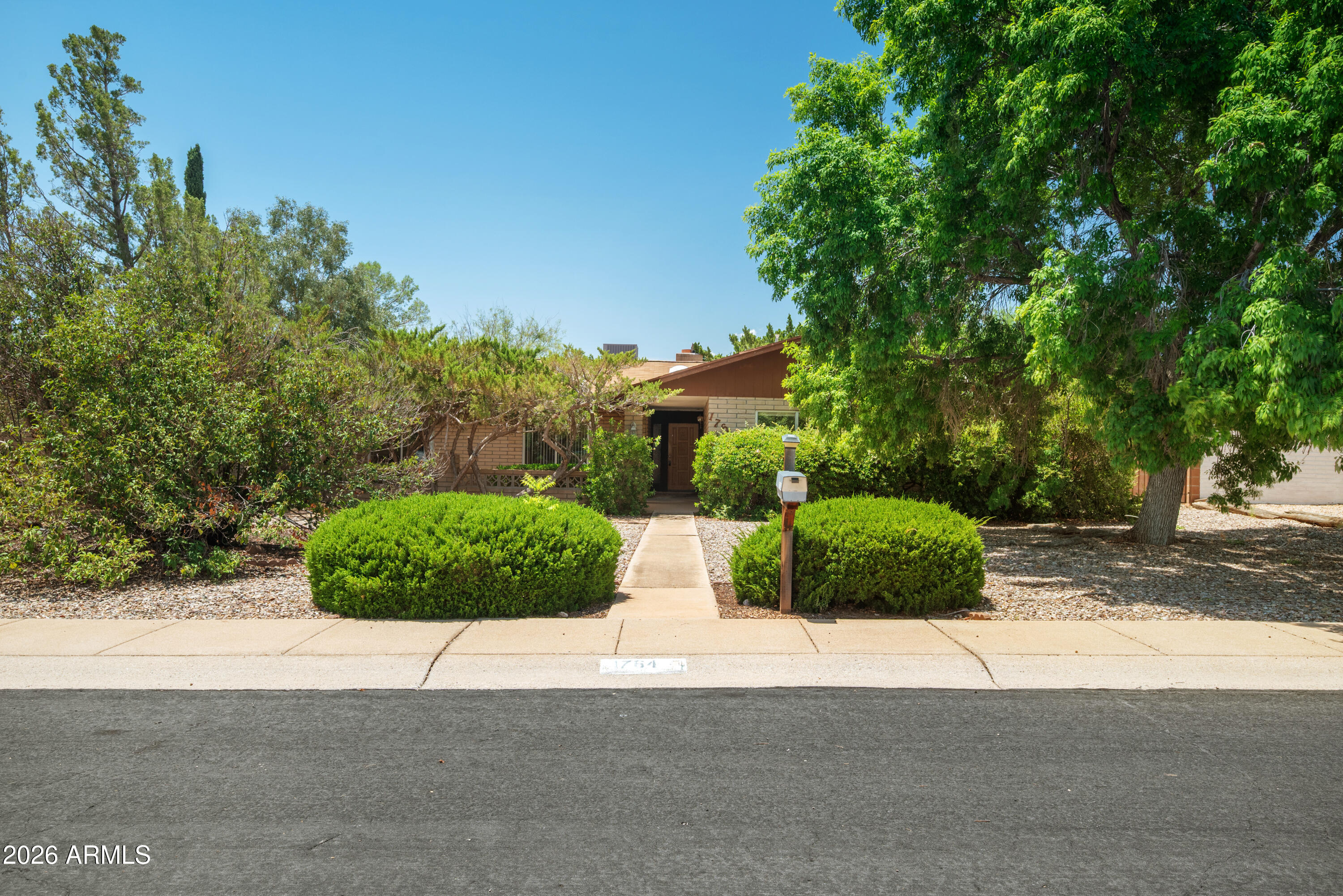 TOWN & COUNTRY ESTATES 6 - Residential