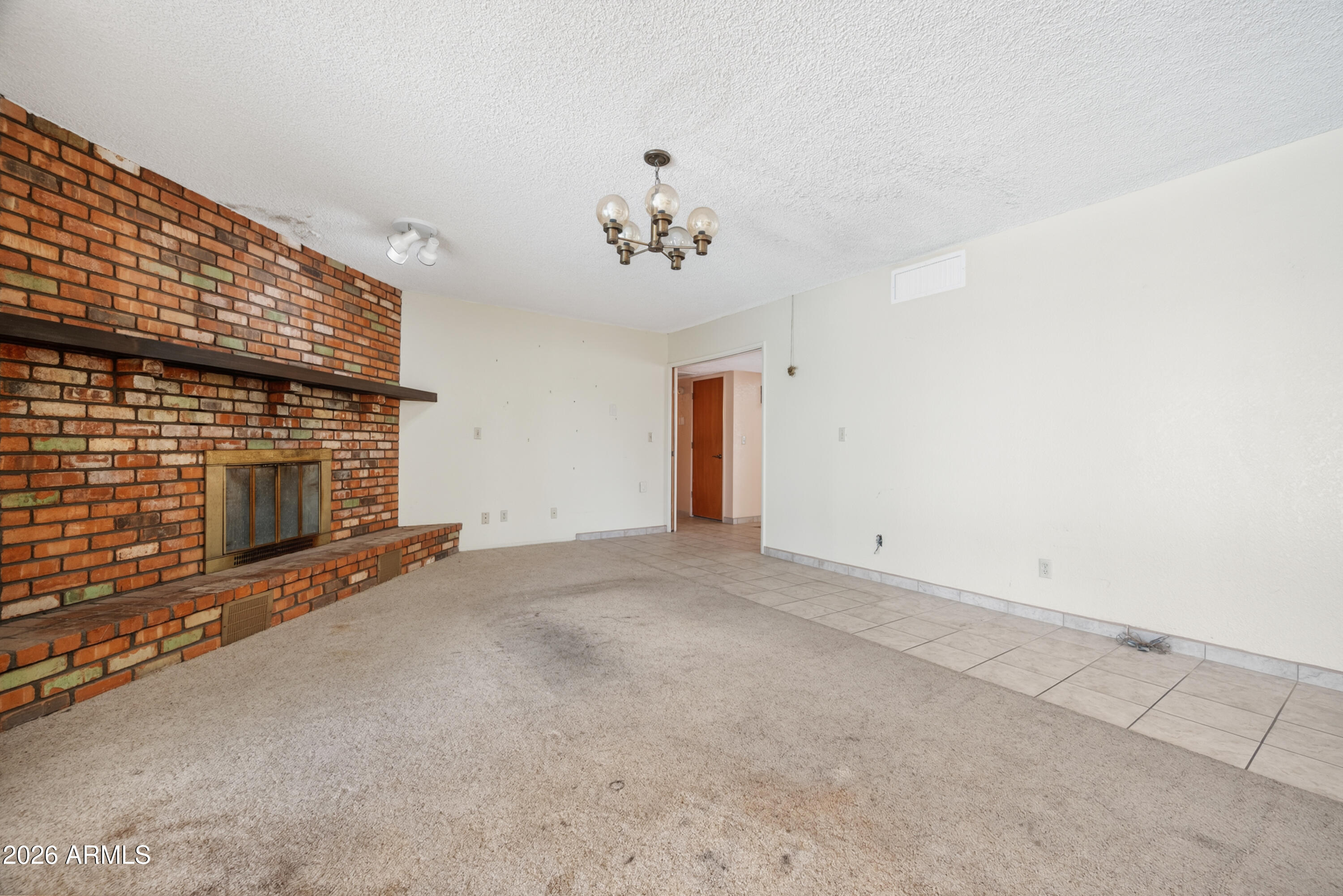 TOWN & COUNTRY ESTATES 6 - Residential