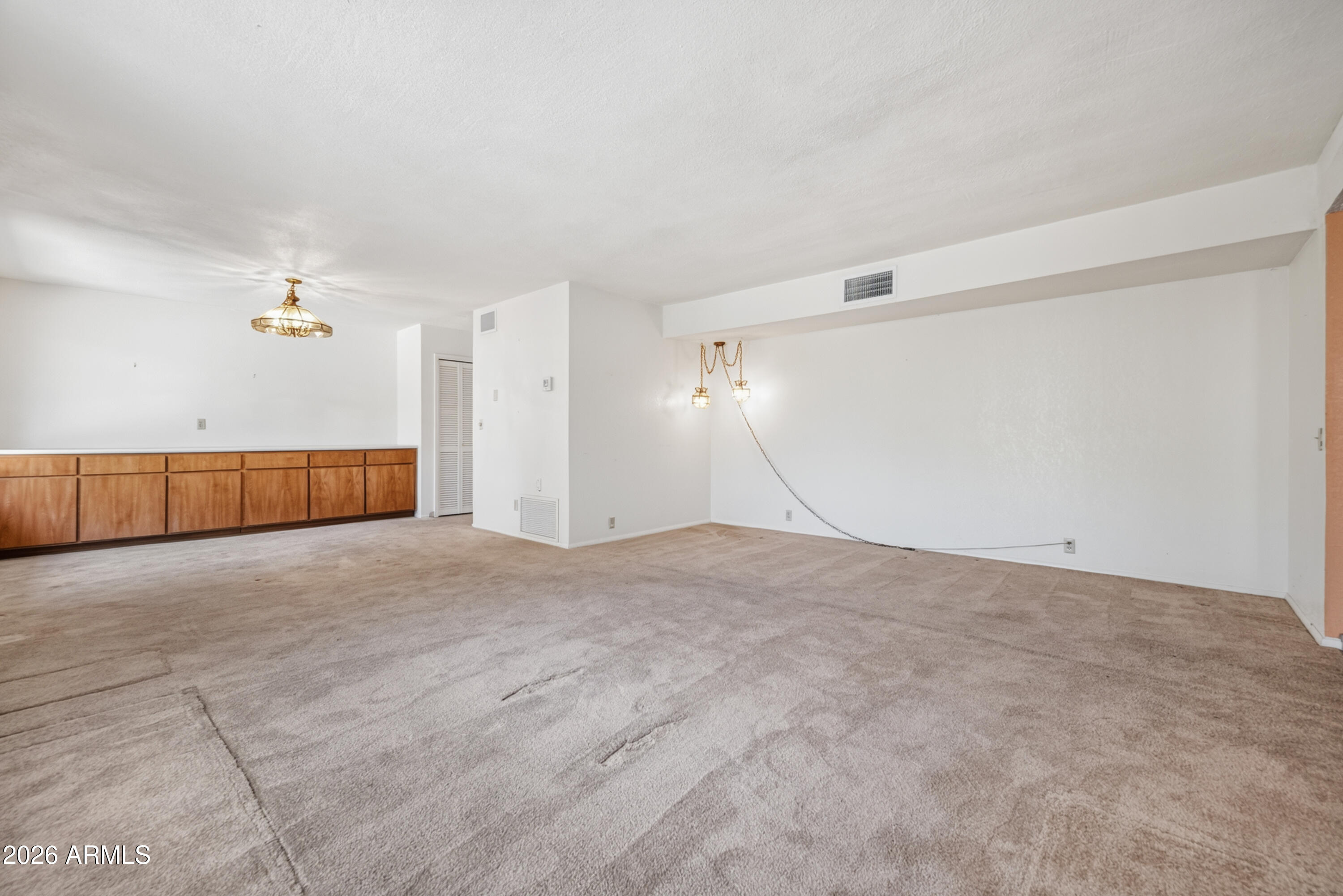 TOWN & COUNTRY ESTATES 6 - Residential