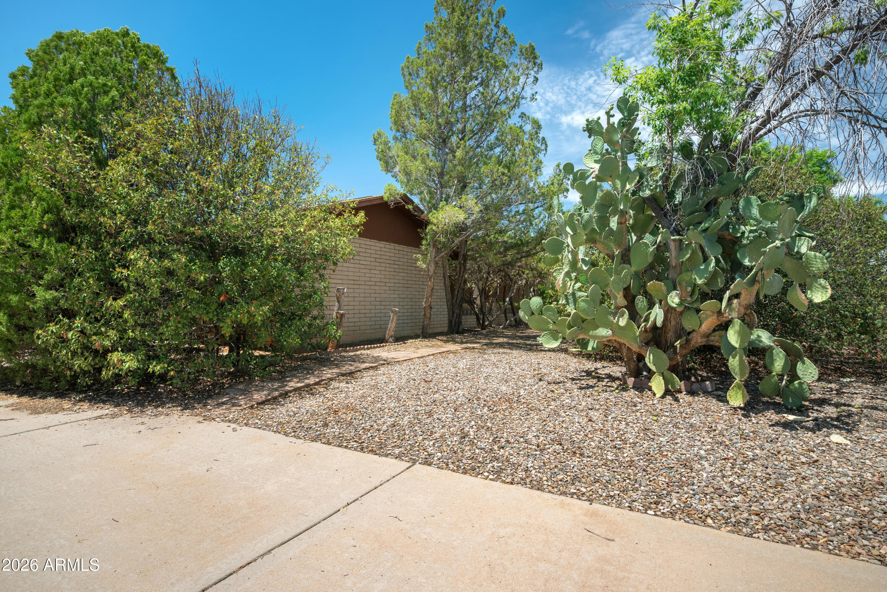 TOWN & COUNTRY ESTATES 6 - Residential