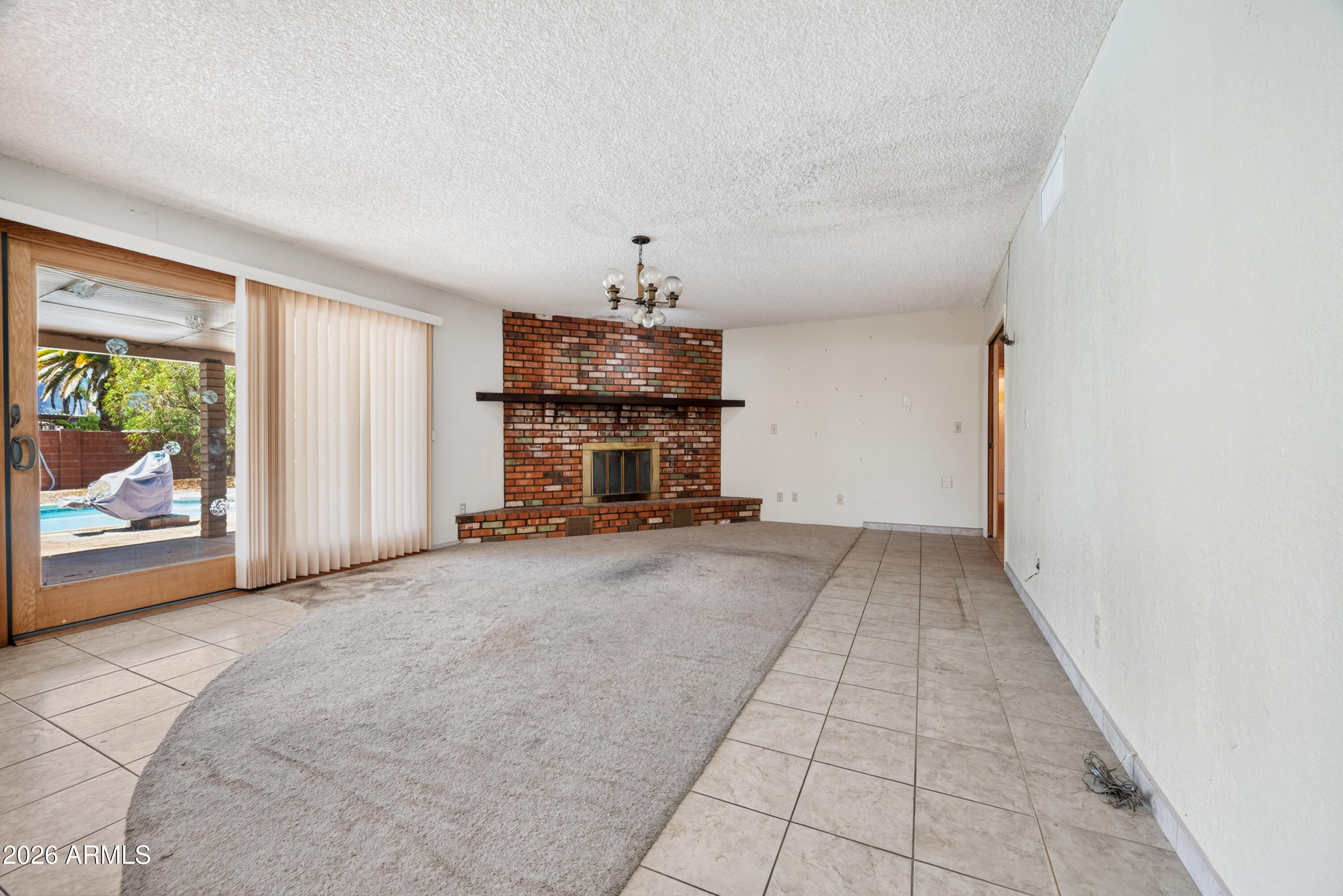 TOWN & COUNTRY ESTATES 6 - Residential