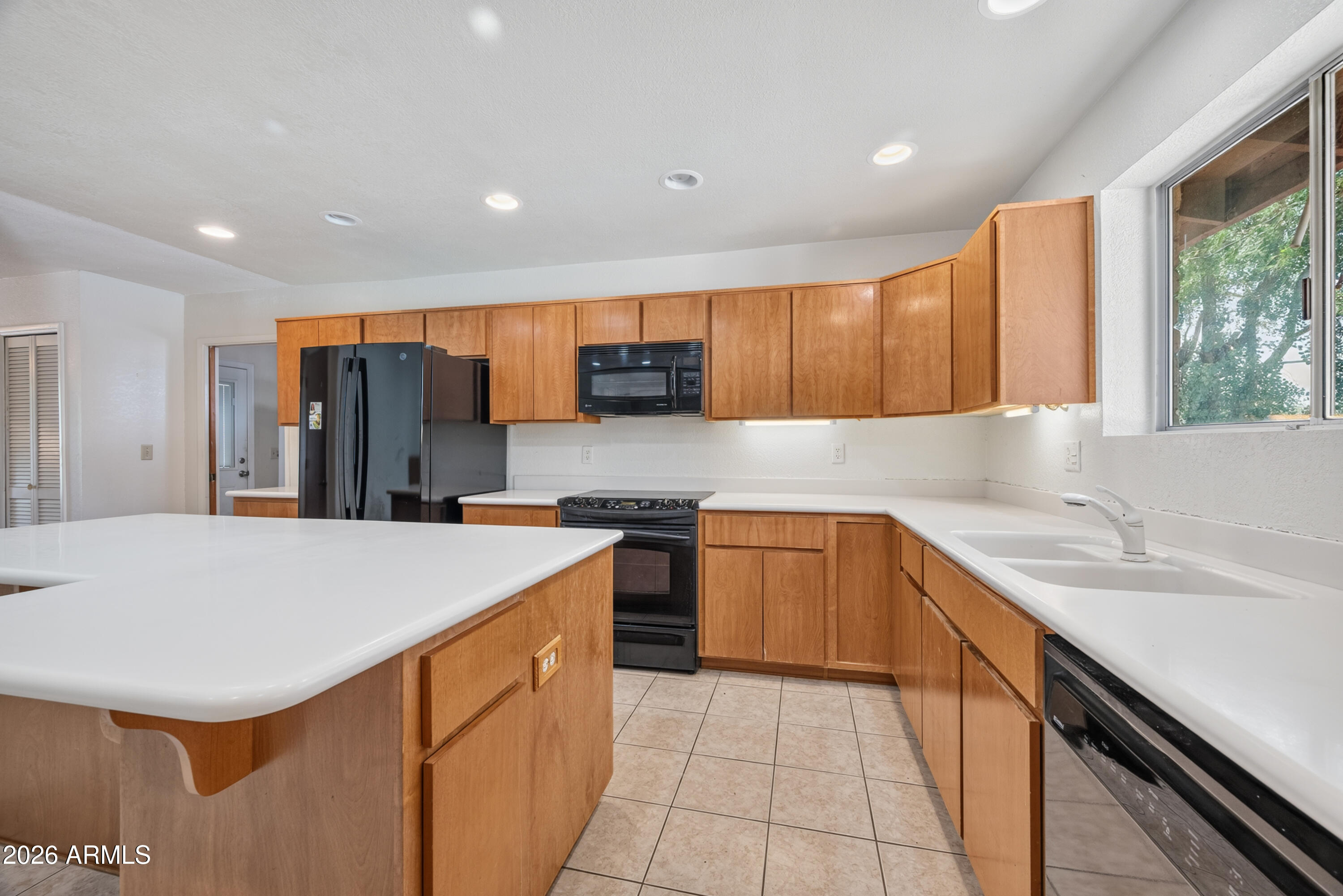 TOWN & COUNTRY ESTATES 6 - Residential