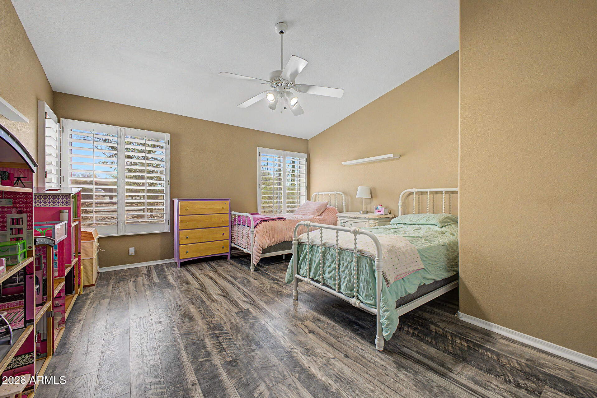 S25 T1N R8E - Residential