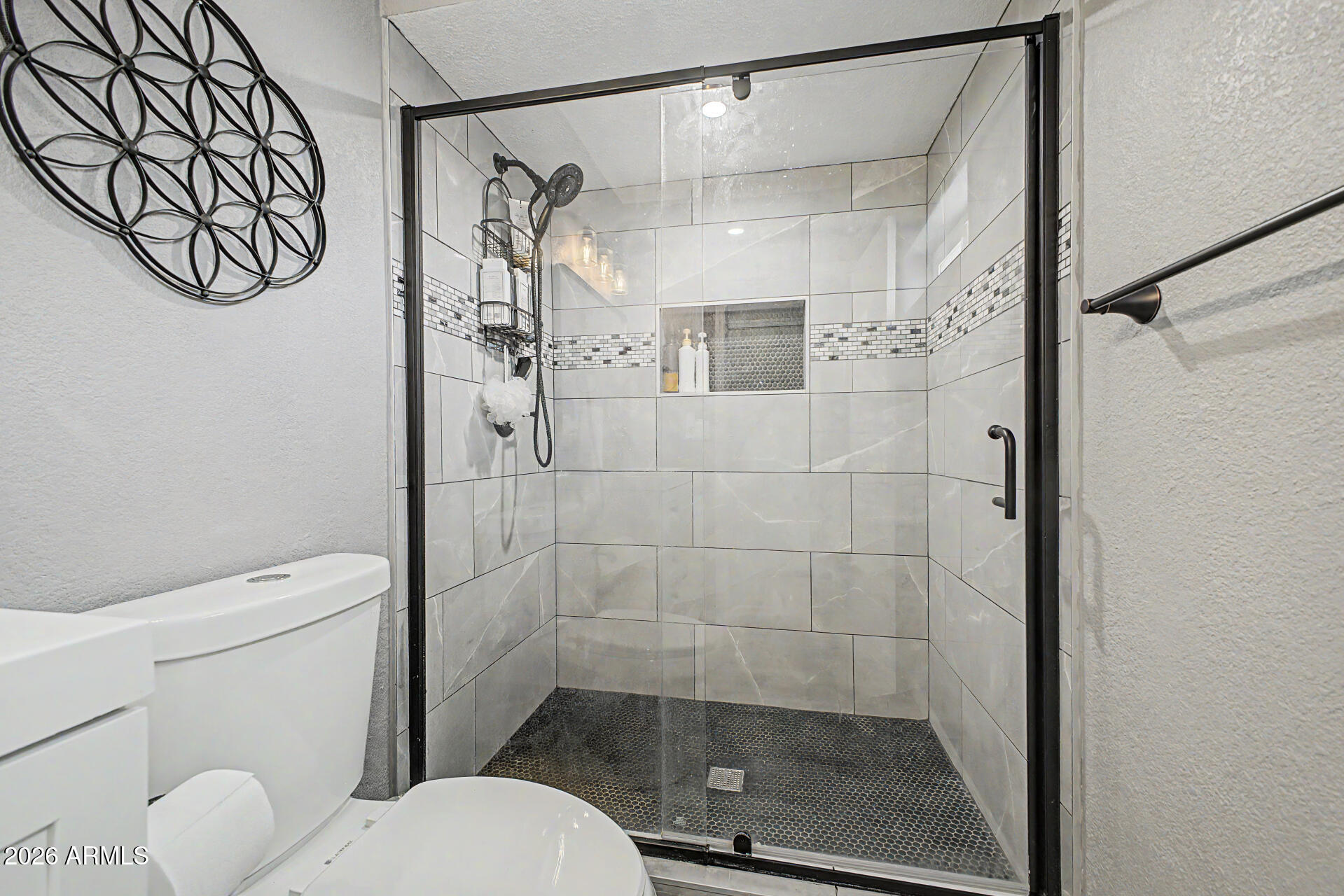 S25 T1N R8E - Residential