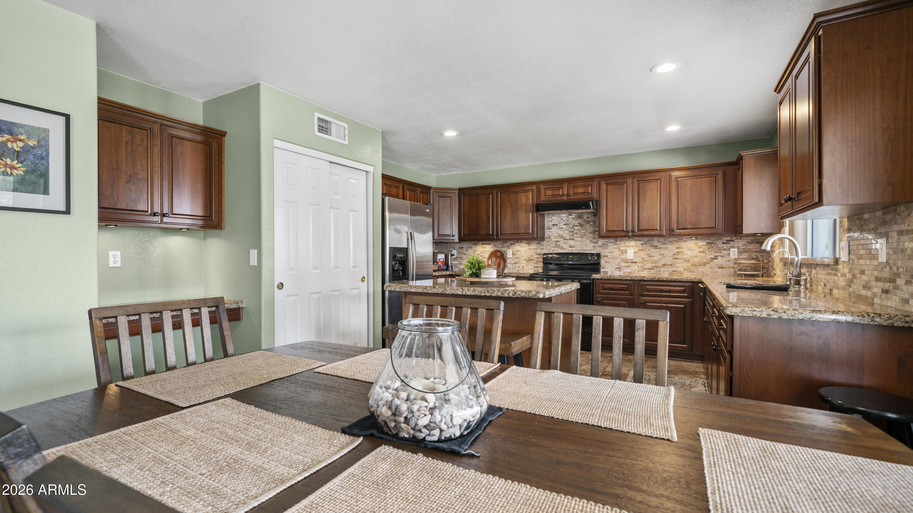 MOONLIGHT COVE 3 - Residential