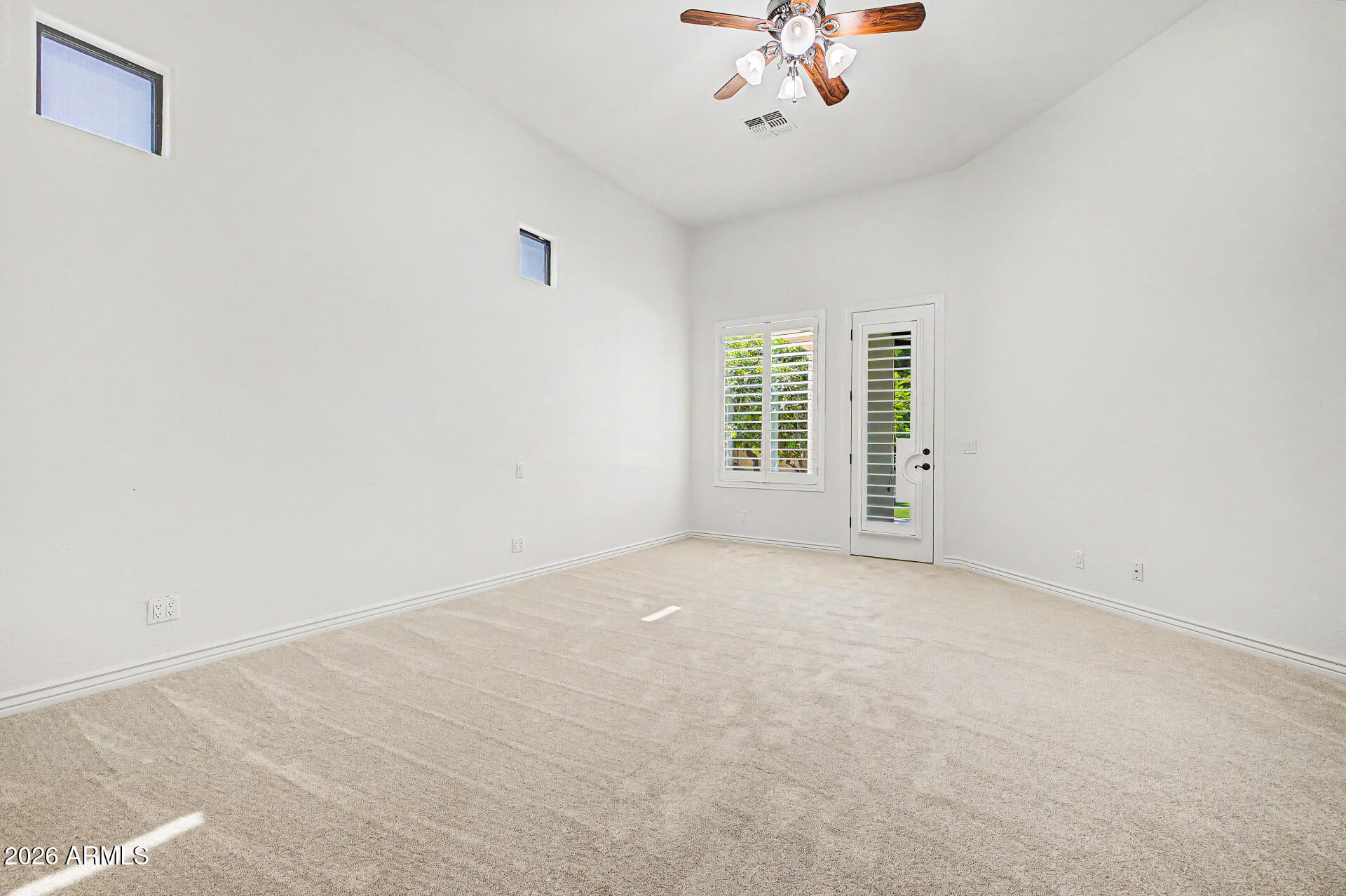 DOUBLE R MEADOWS - Residential