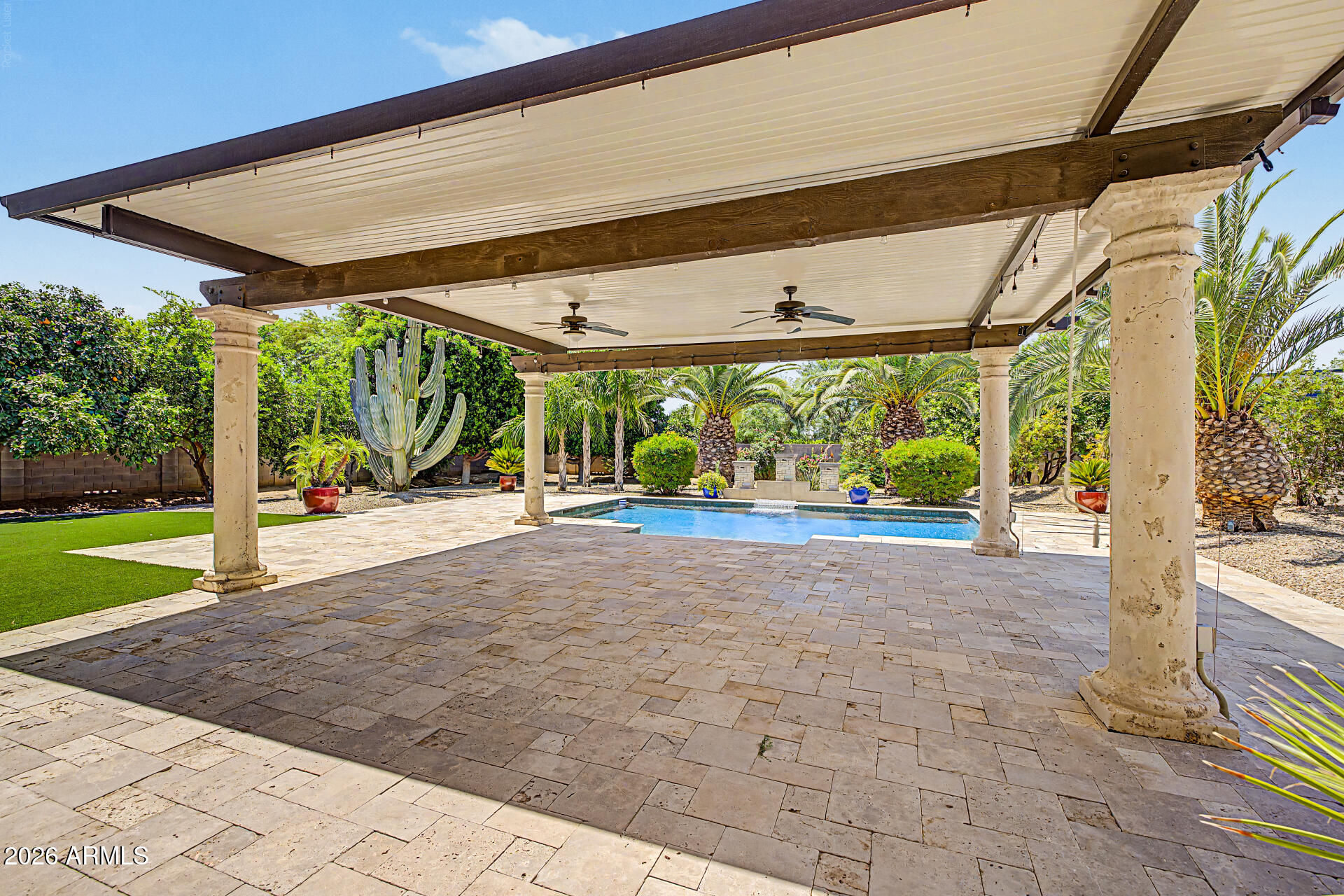 DOUBLE R MEADOWS - Residential