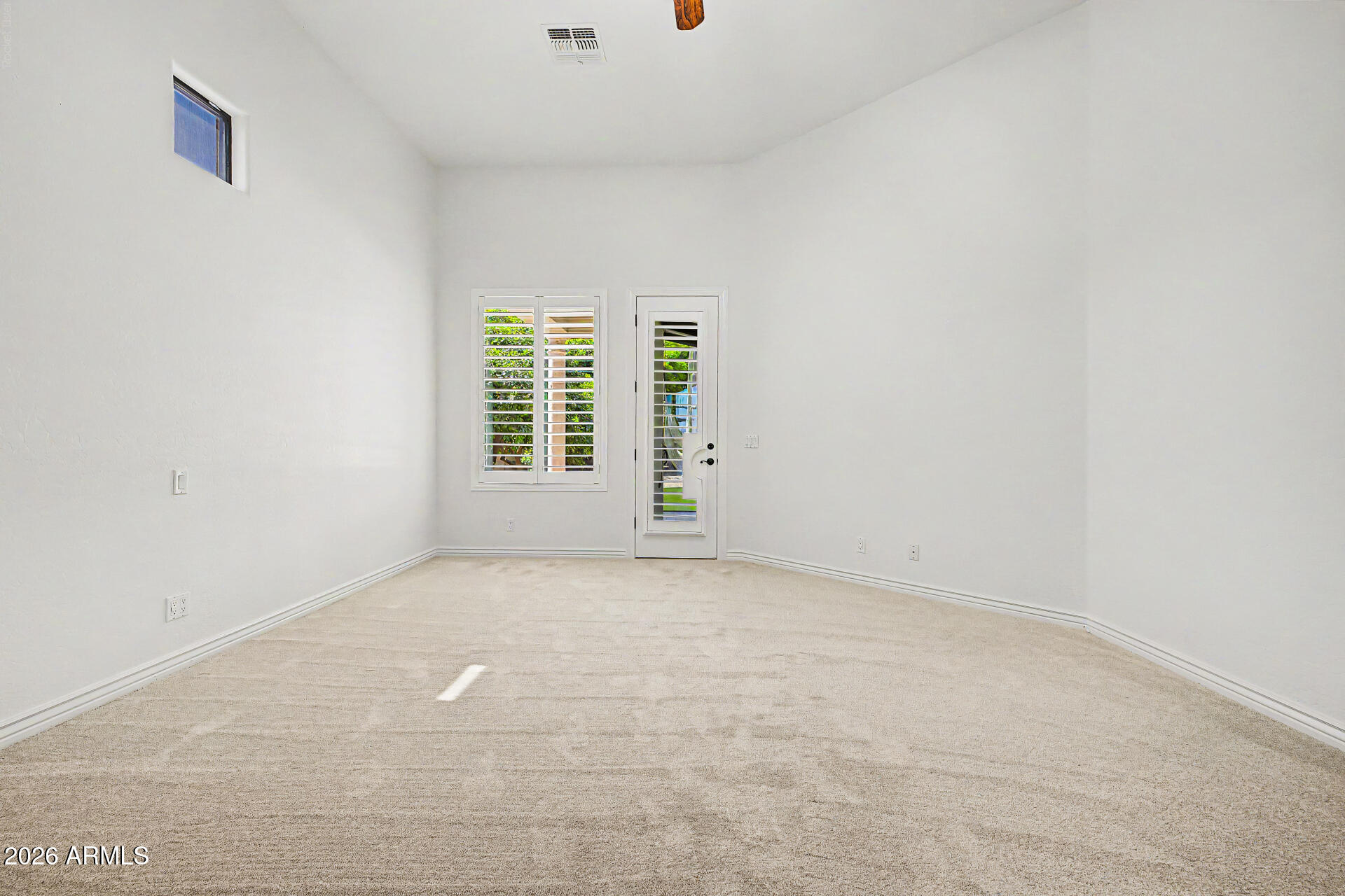 DOUBLE R MEADOWS - Residential