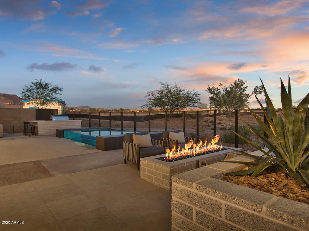 DESERT MOUNTAIN - Residential