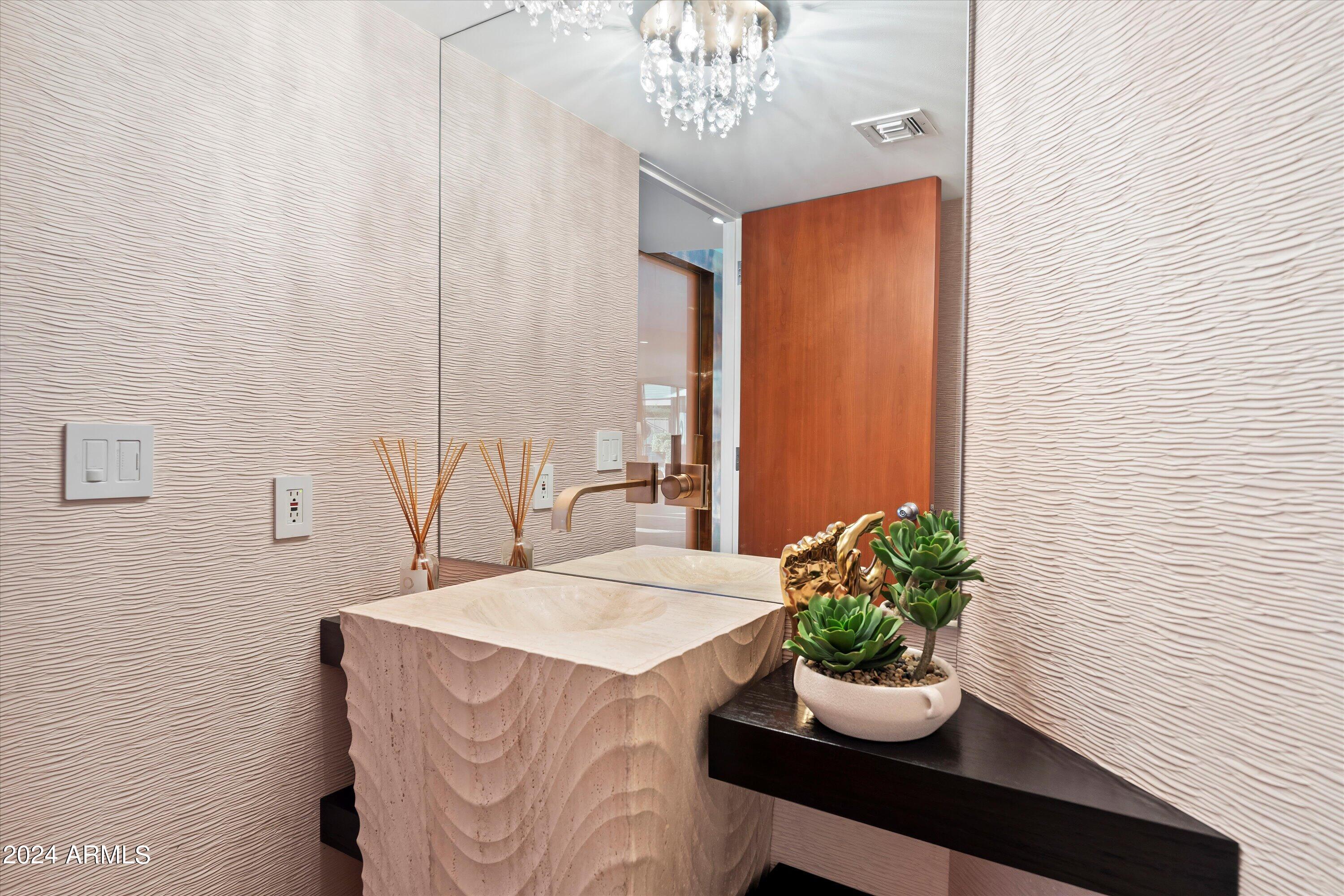 AHWATUKEE CUSTOM EST - Residential