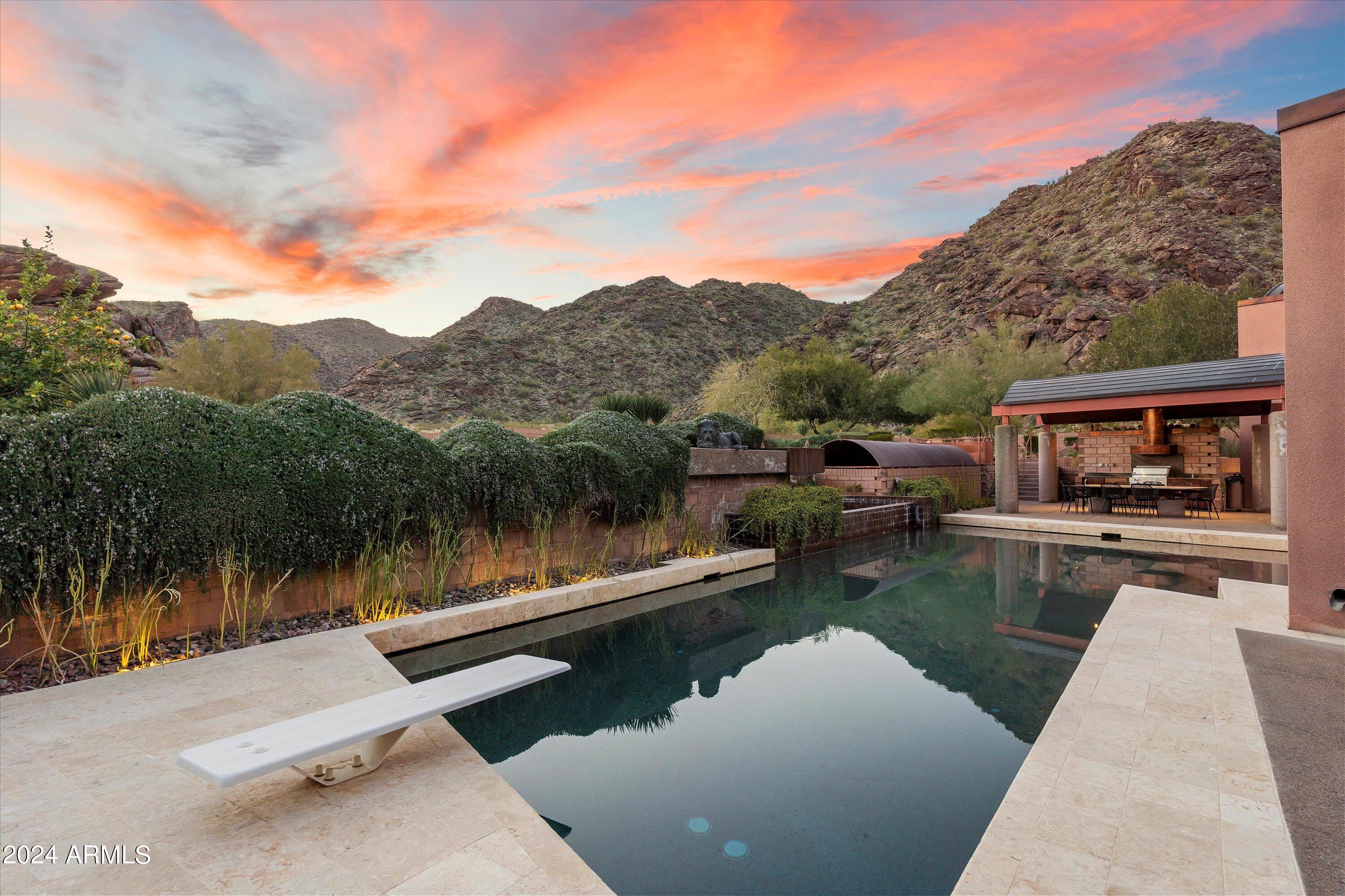 AHWATUKEE CUSTOM EST - Residential