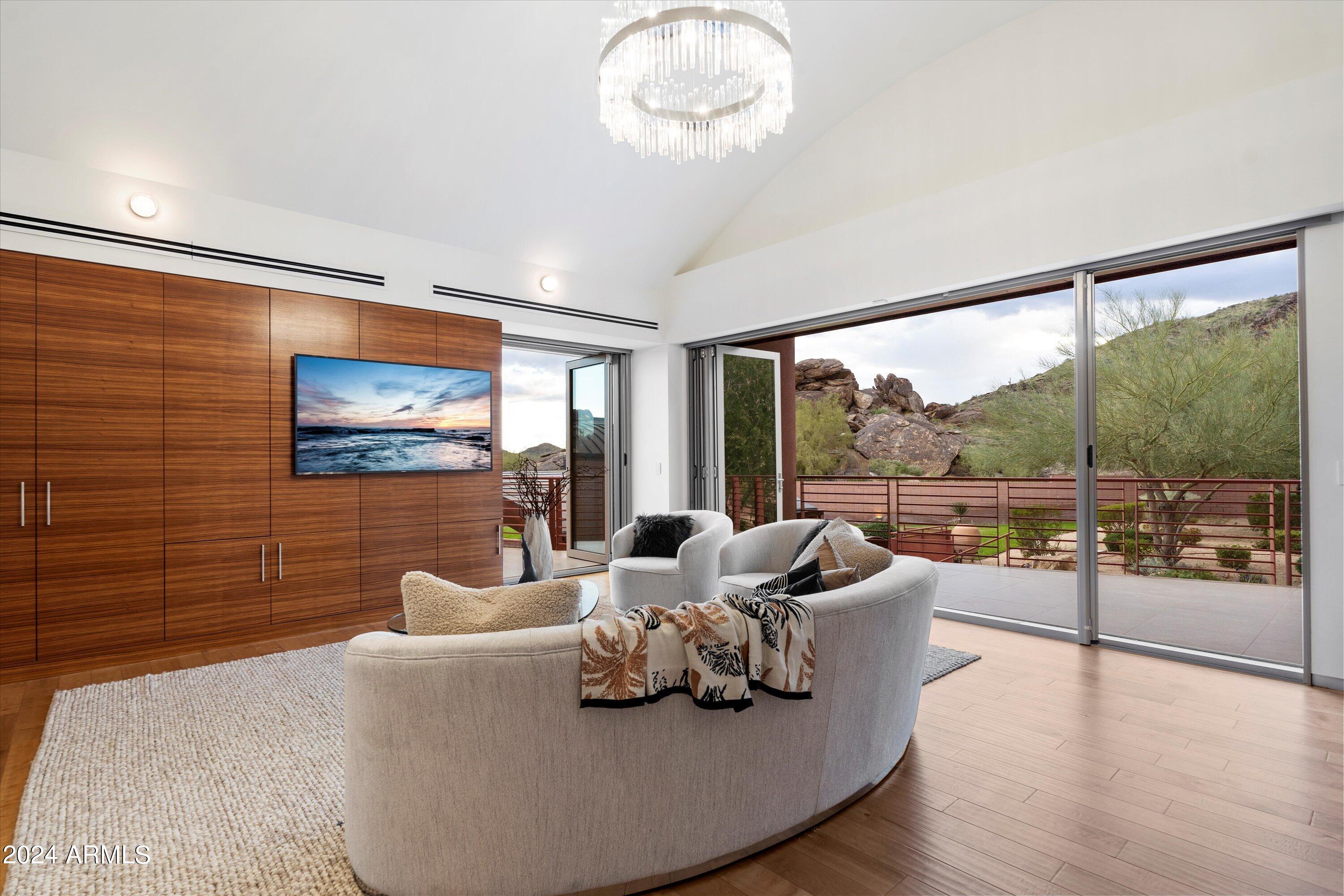 AHWATUKEE CUSTOM EST - Residential