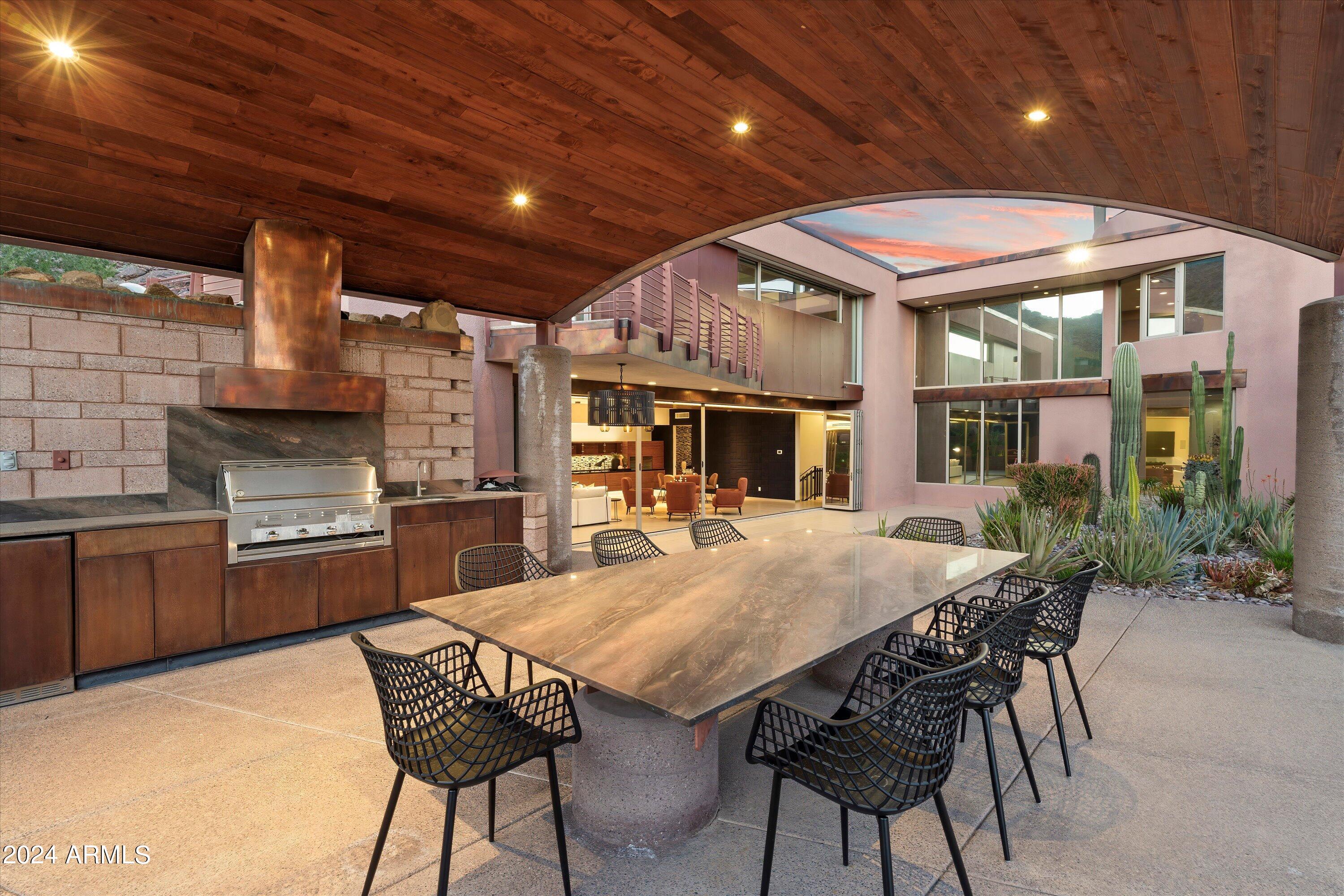 AHWATUKEE CUSTOM EST - Residential