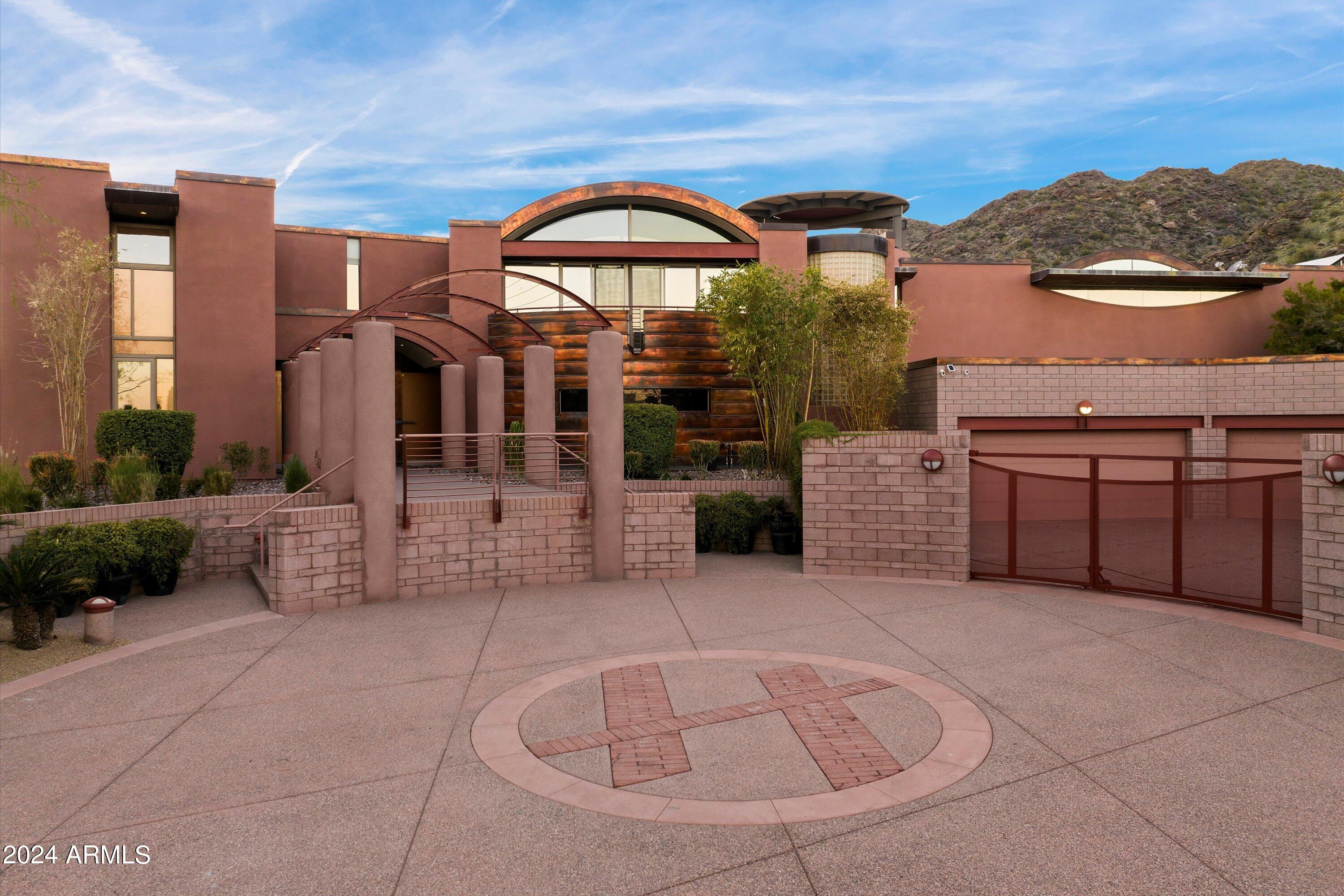 AHWATUKEE CUSTOM EST - Residential