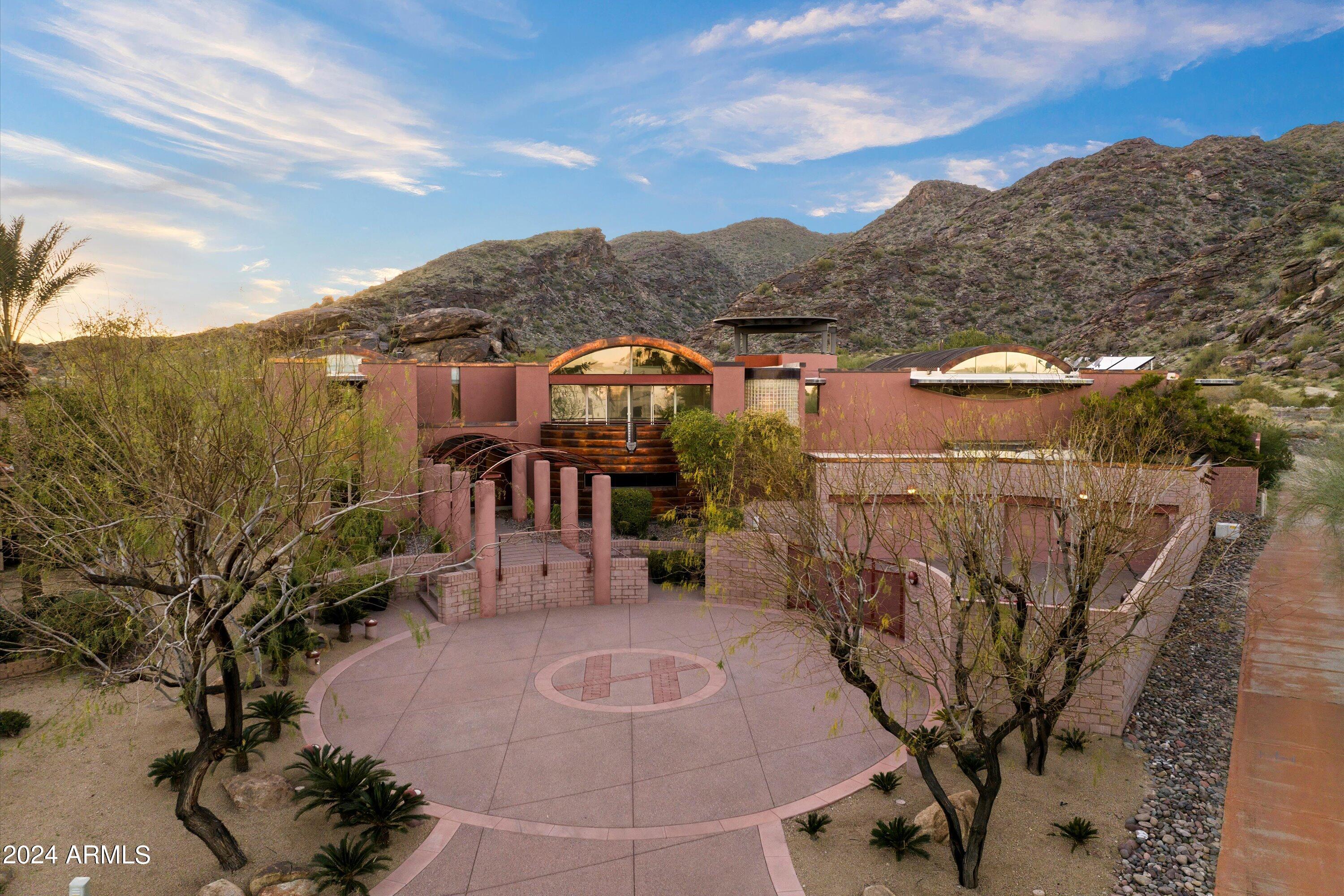 AHWATUKEE CUSTOM EST - Residential