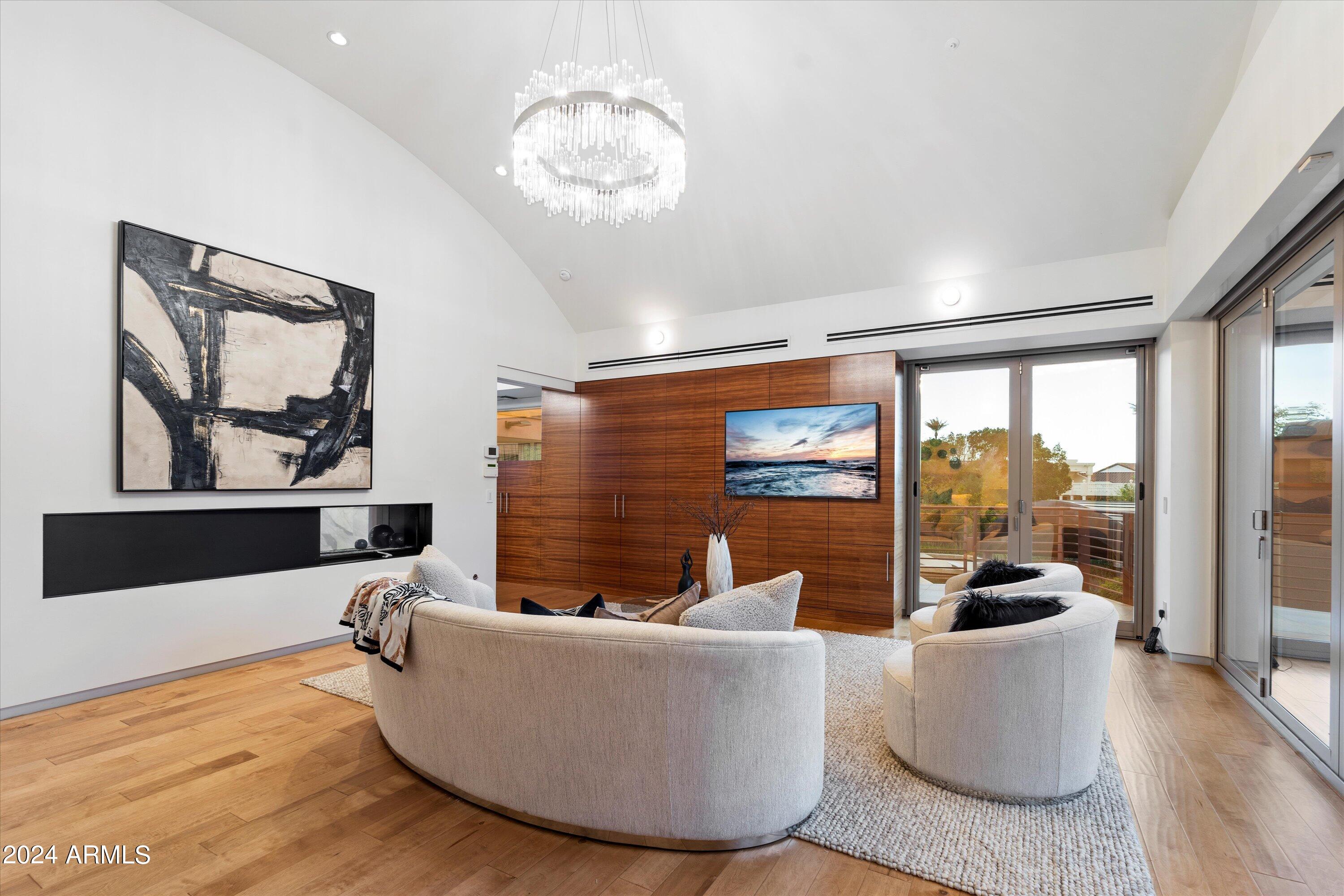 AHWATUKEE CUSTOM EST - Residential