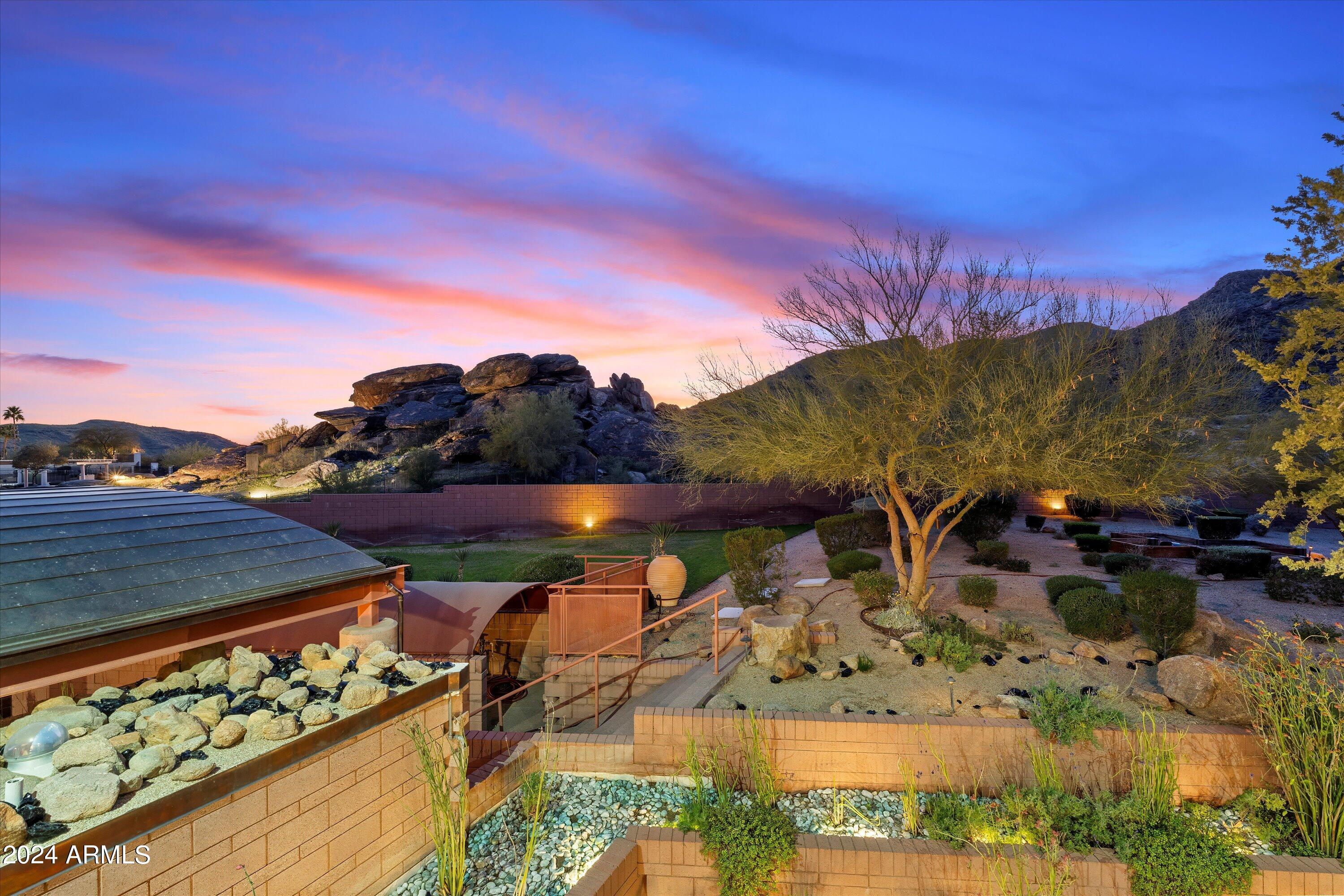 AHWATUKEE CUSTOM EST - Residential