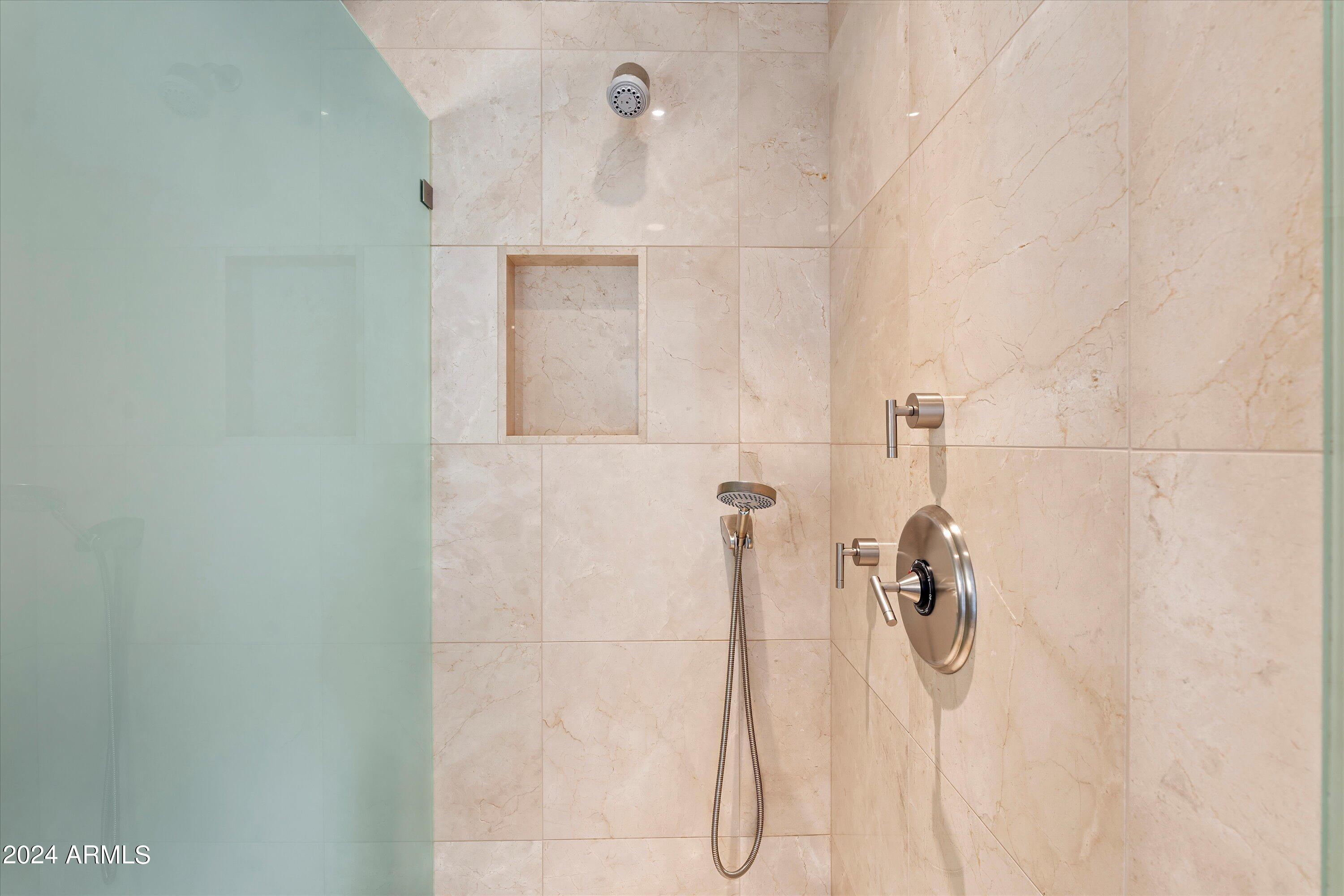 AHWATUKEE CUSTOM EST - Residential