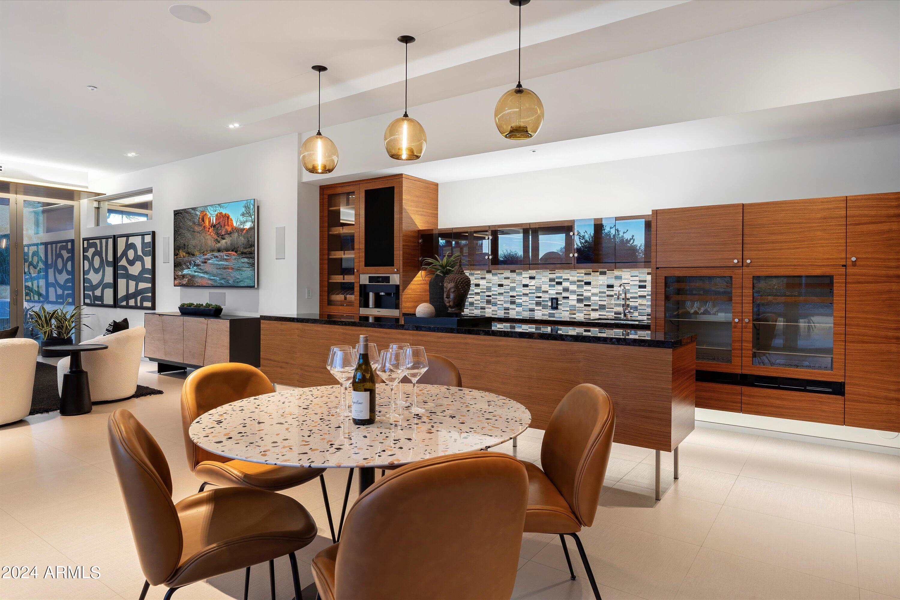 AHWATUKEE CUSTOM EST - Residential