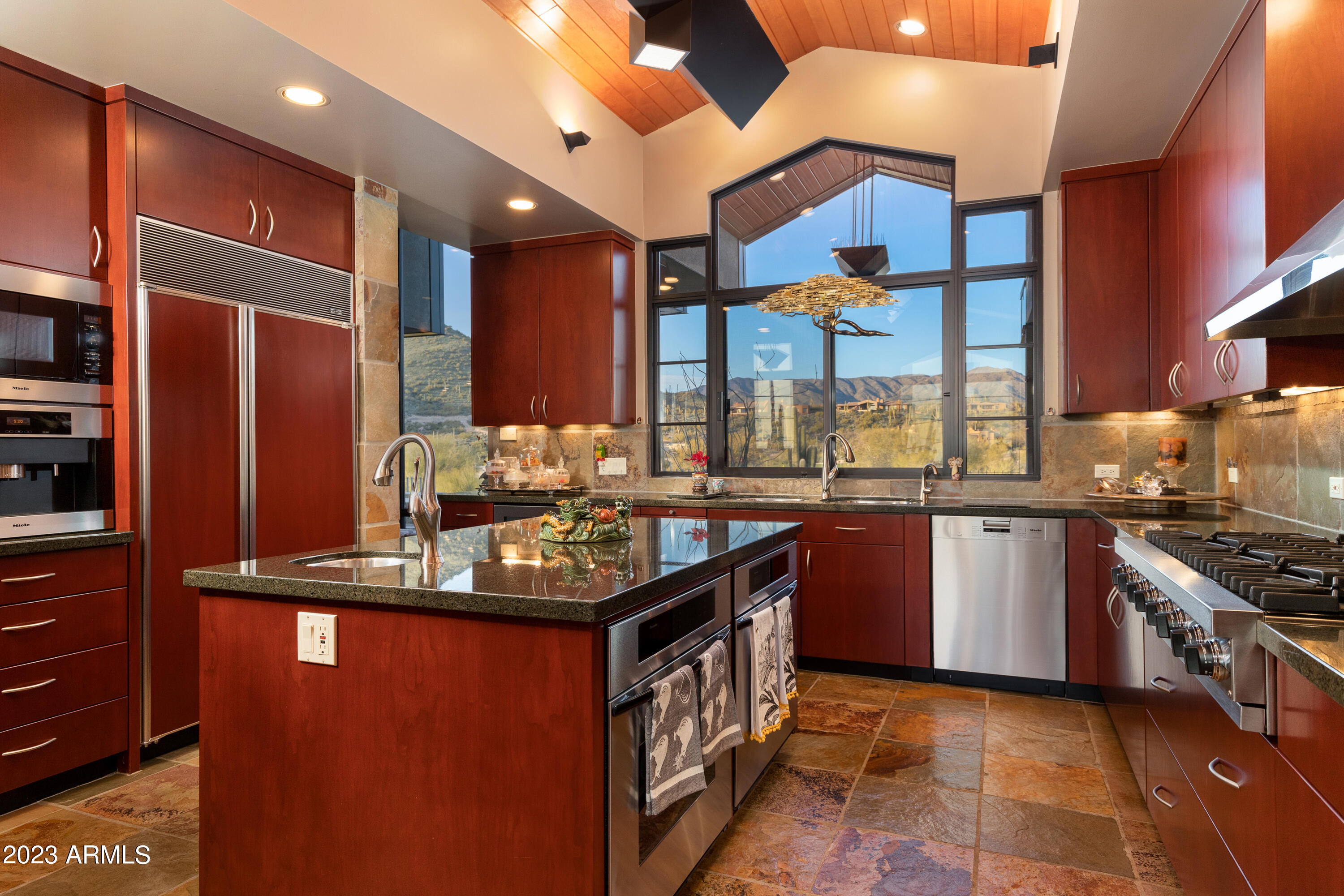 DESERT MOUNTAIN PHASE 1 UNIT 1 LOT 1-205 TR A - Residential