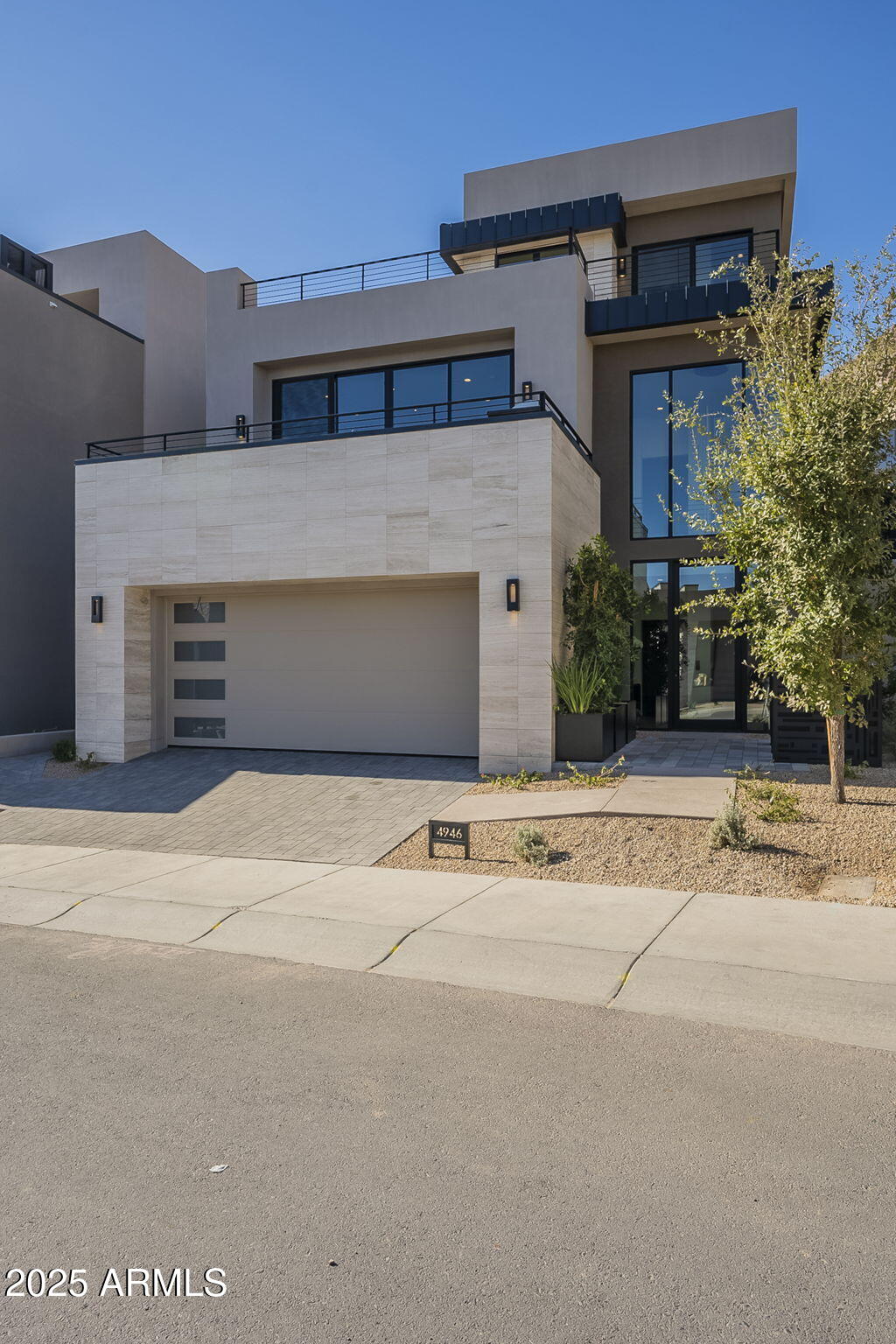 PHOENICIAN - Residential