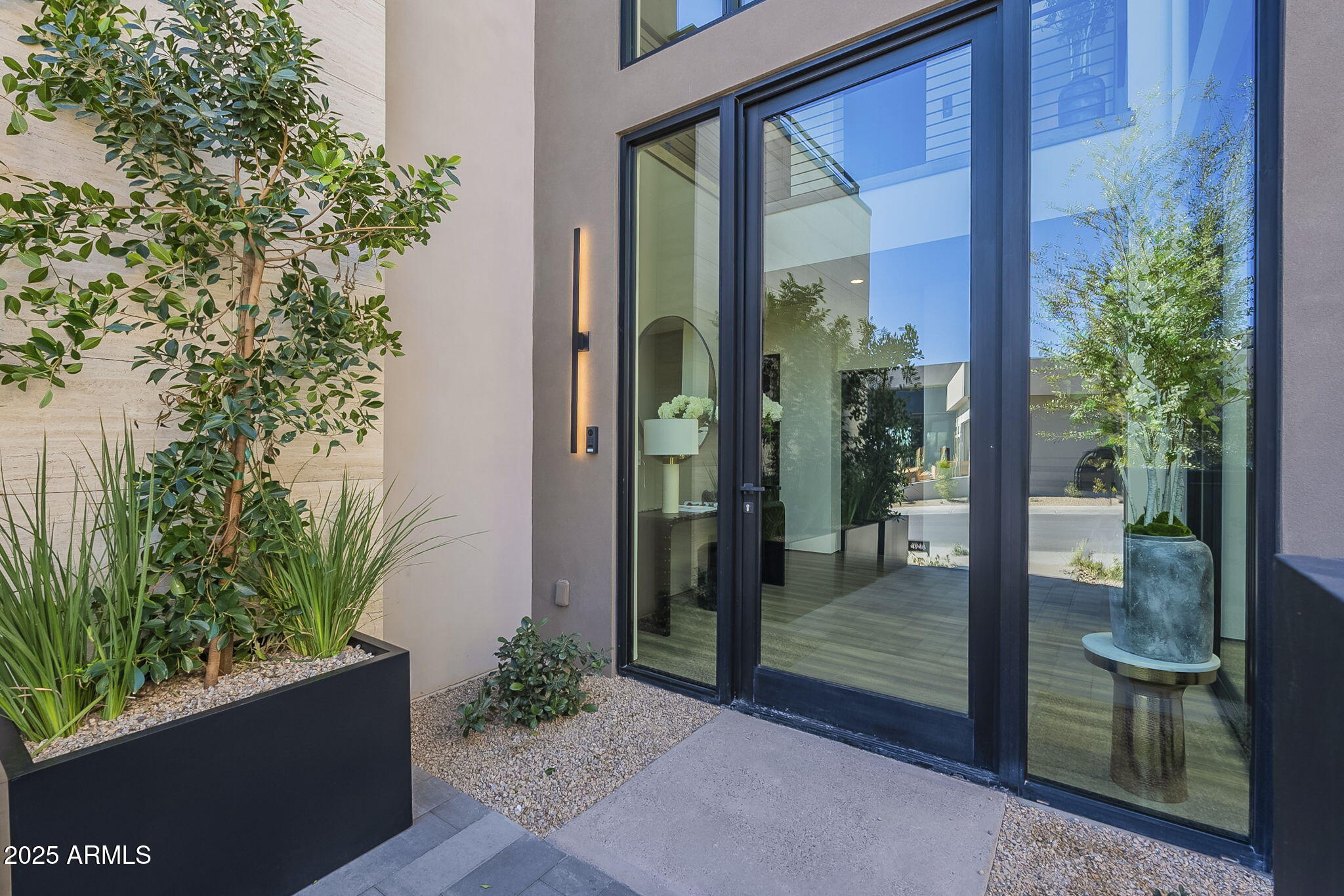 PHOENICIAN - Residential
