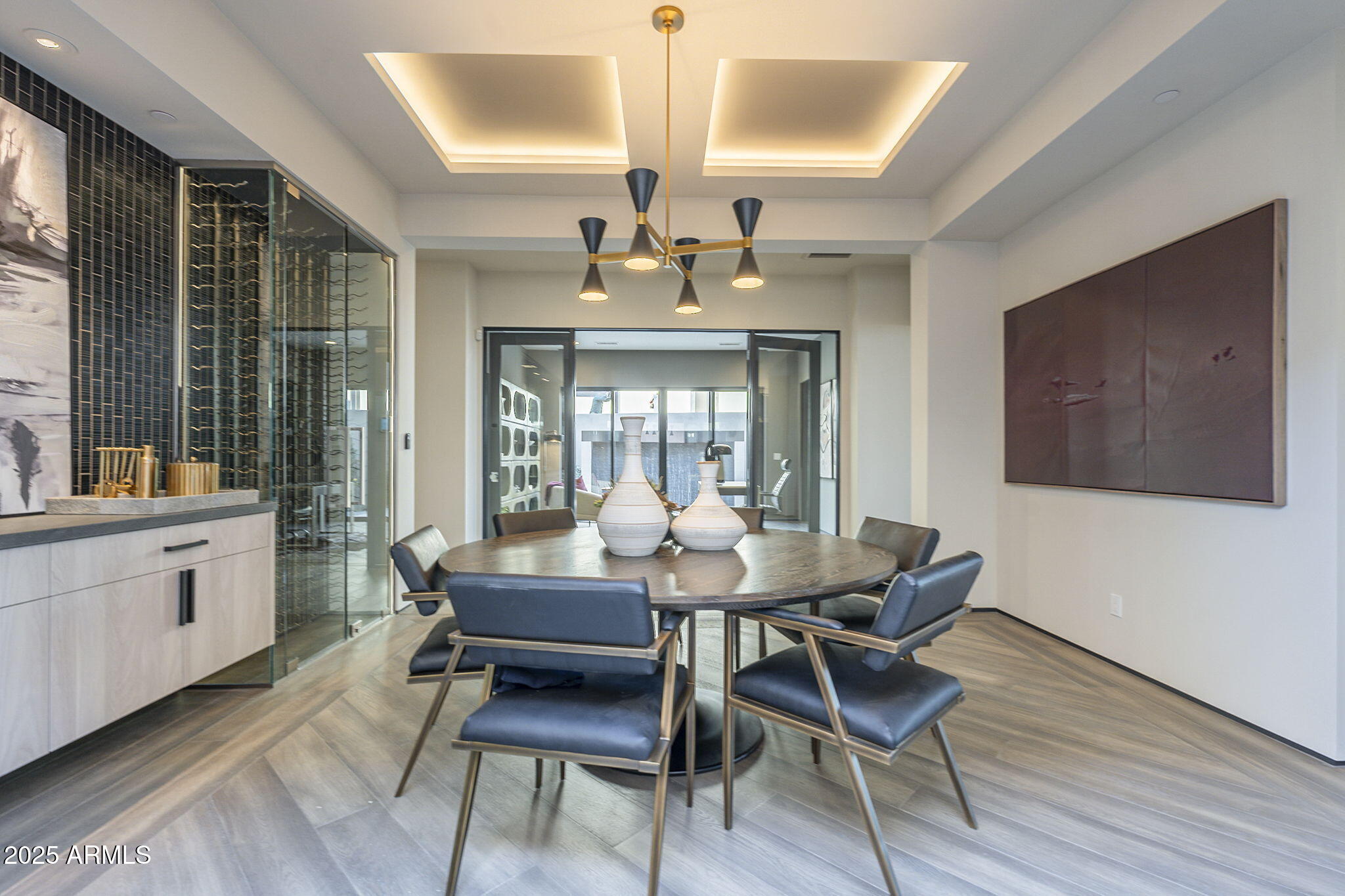 PHOENICIAN - Residential