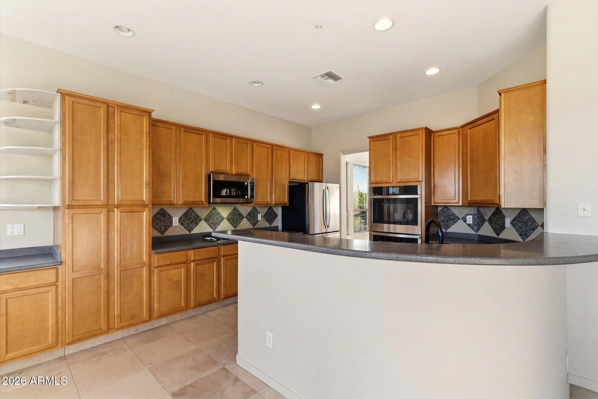 DIAMANTE DEL LAGO - Residential