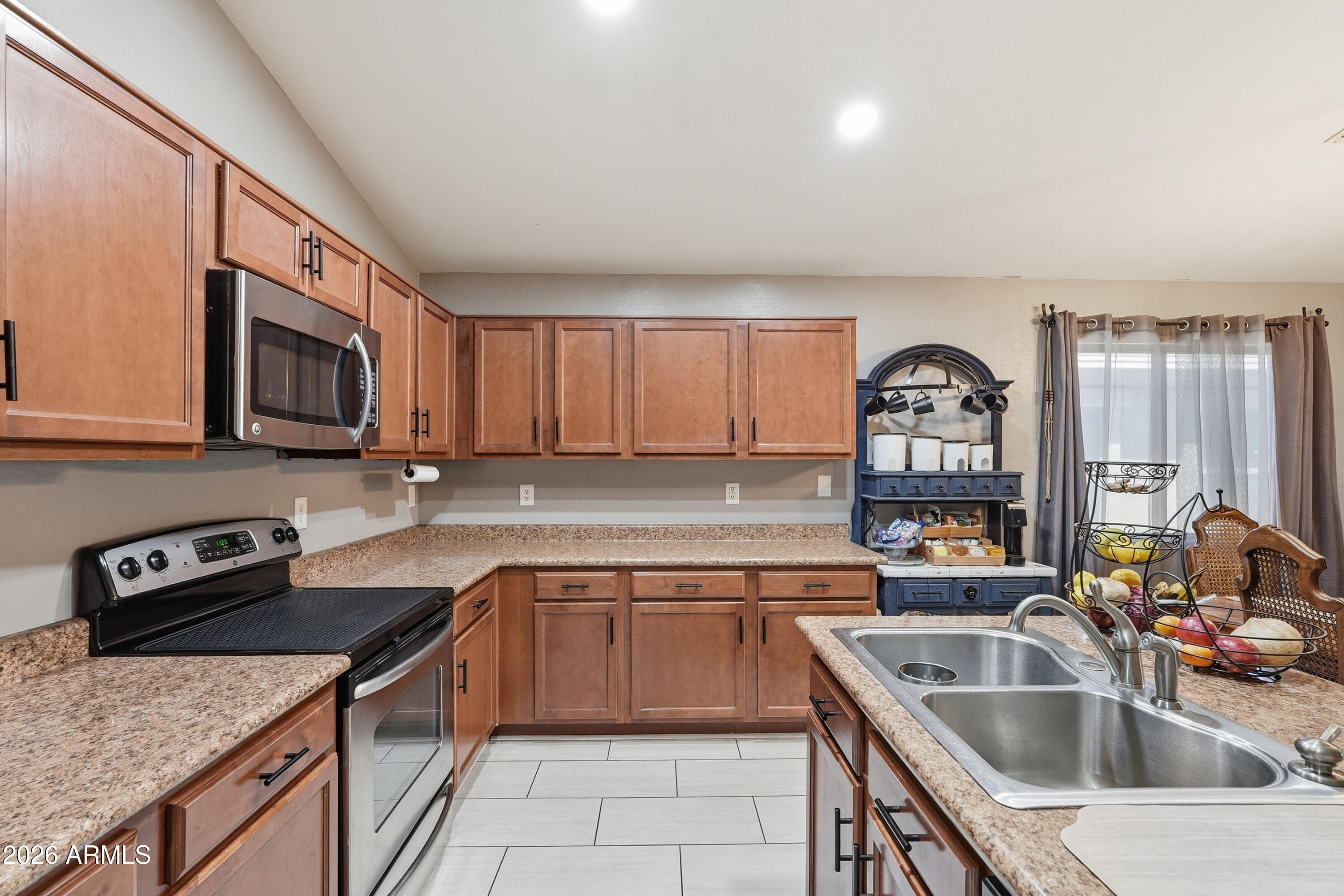 COUNTRY PLACE PHASE 5 PARCELS 37 38 39 - Residential