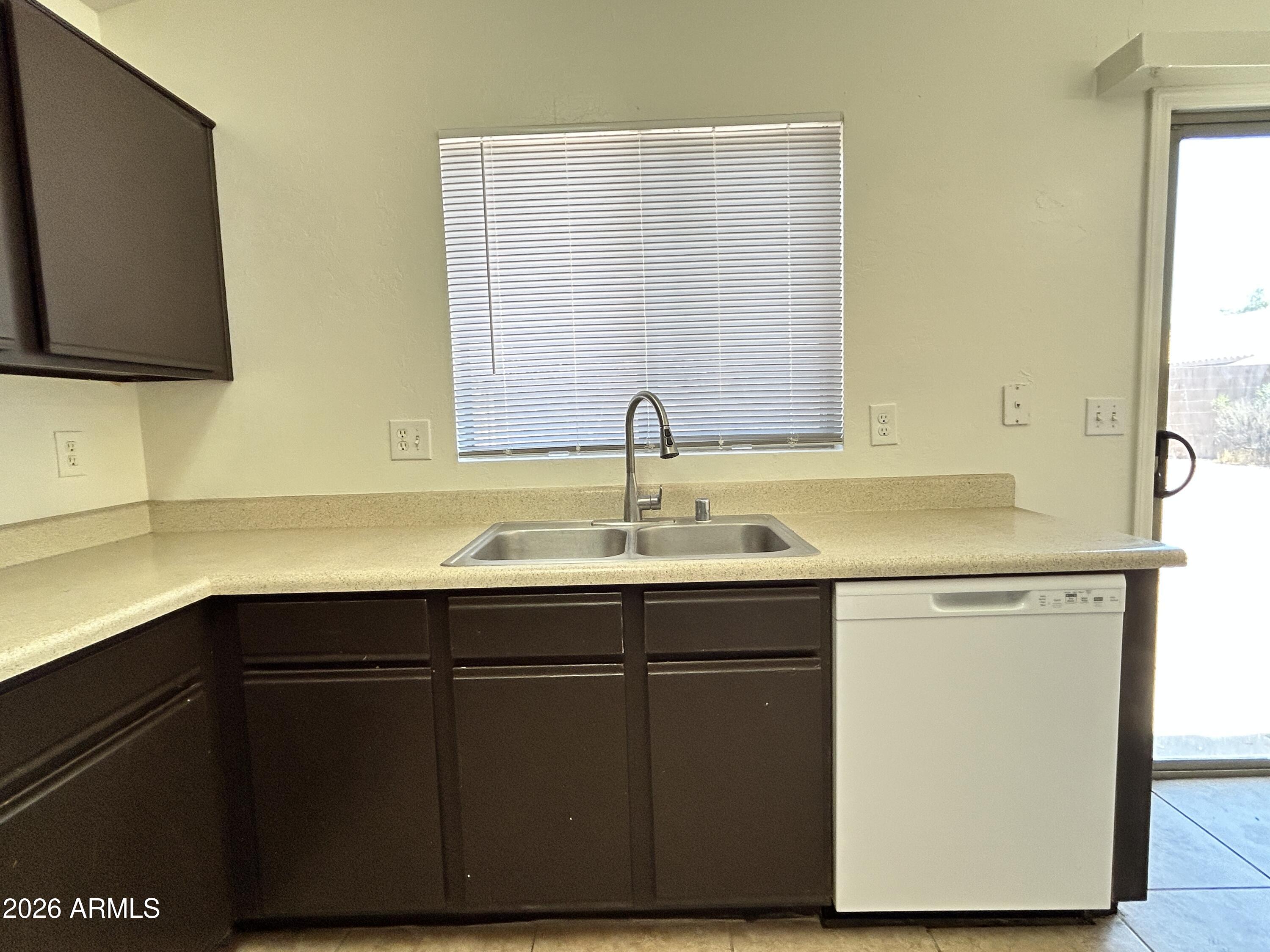 ASHTON RANCH - Residential Lease