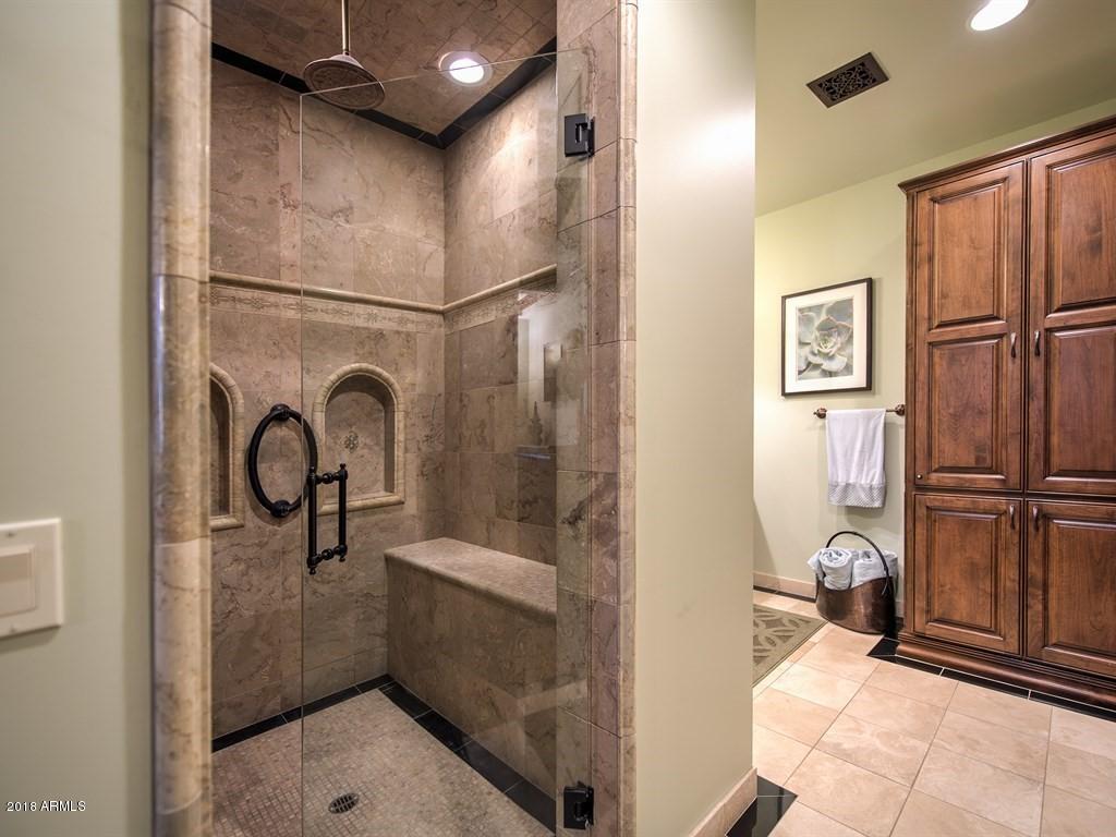 DIAMOND POINT AT LAS SENDAS MOUNTAIN - Residential