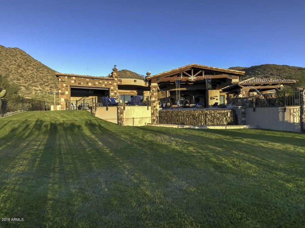 DIAMOND POINT AT LAS SENDAS MOUNTAIN - Residential