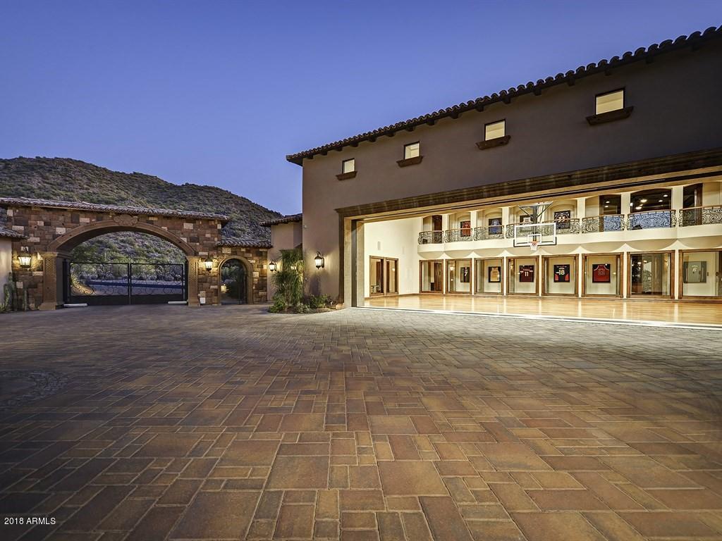 DIAMOND POINT AT LAS SENDAS MOUNTAIN - Residential