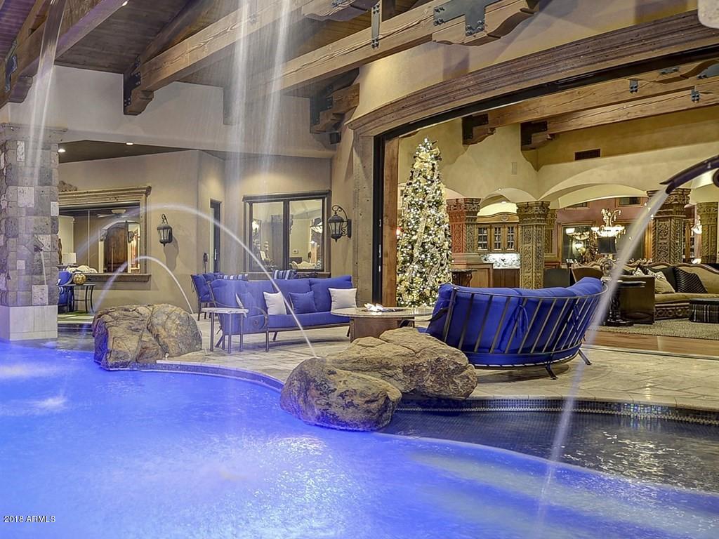 DIAMOND POINT AT LAS SENDAS MOUNTAIN - Residential