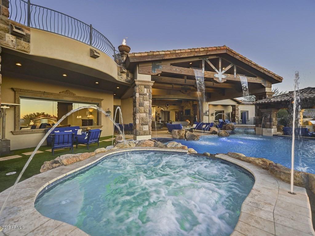 DIAMOND POINT AT LAS SENDAS MOUNTAIN - Residential