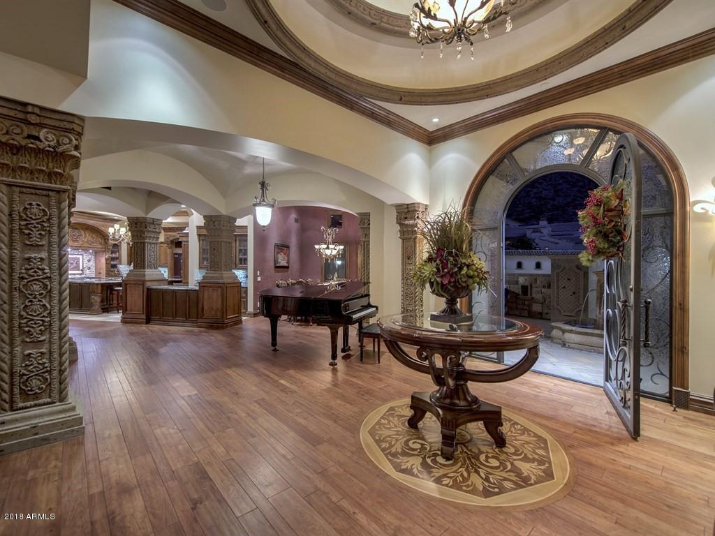 DIAMOND POINT AT LAS SENDAS MOUNTAIN - Residential