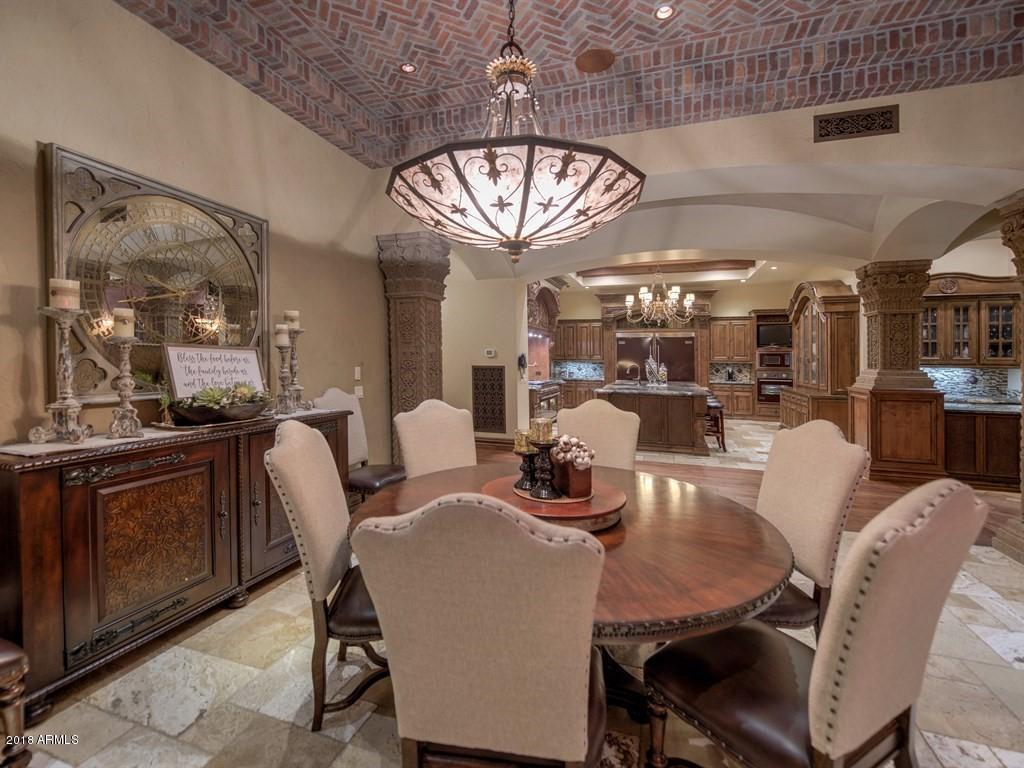 DIAMOND POINT AT LAS SENDAS MOUNTAIN - Residential
