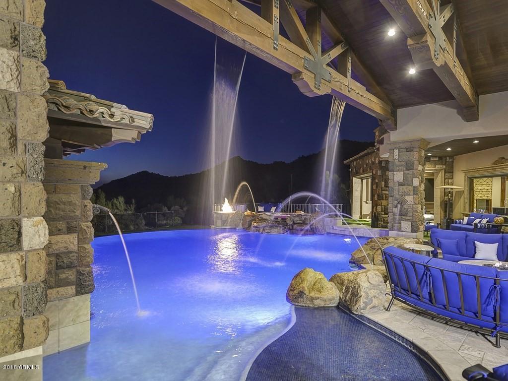 DIAMOND POINT AT LAS SENDAS MOUNTAIN - Residential