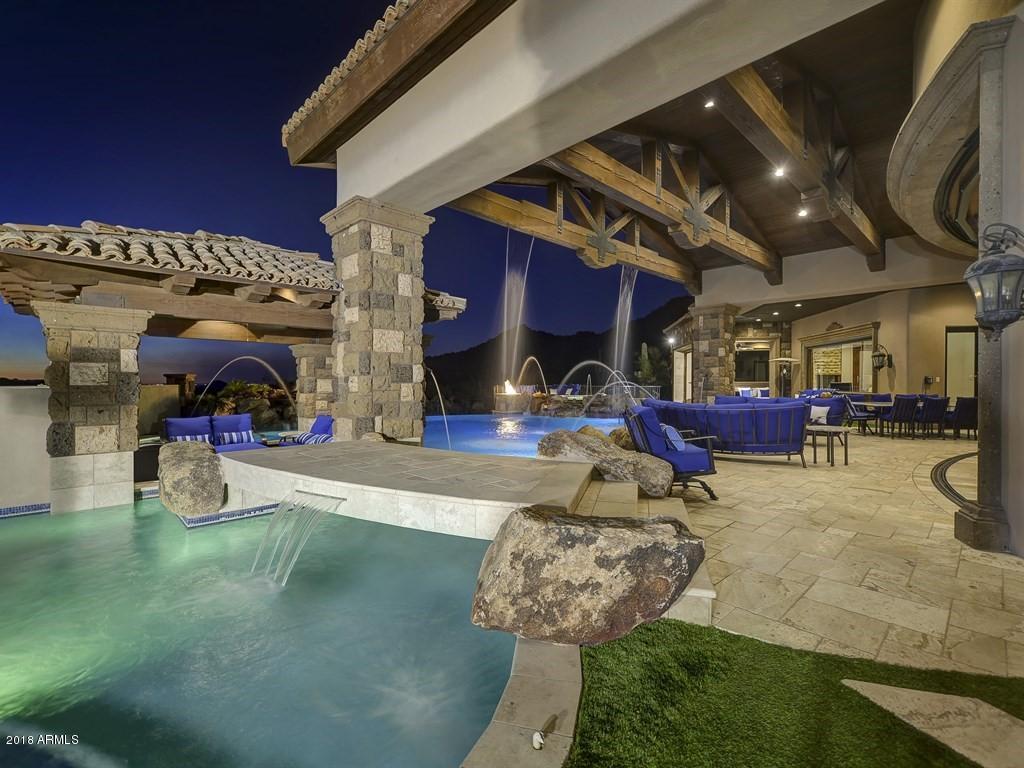 DIAMOND POINT AT LAS SENDAS MOUNTAIN - Residential