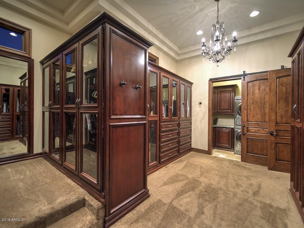 DIAMOND POINT AT LAS SENDAS MOUNTAIN - Residential
