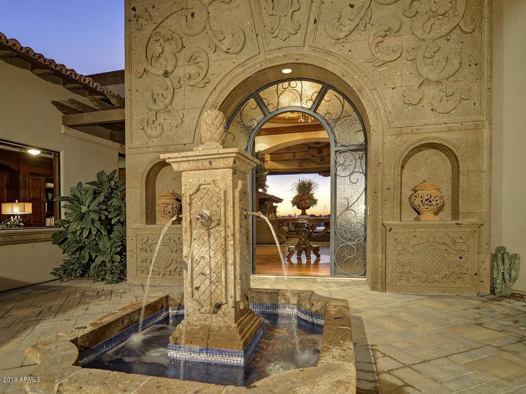 DIAMOND POINT AT LAS SENDAS MOUNTAIN - Residential