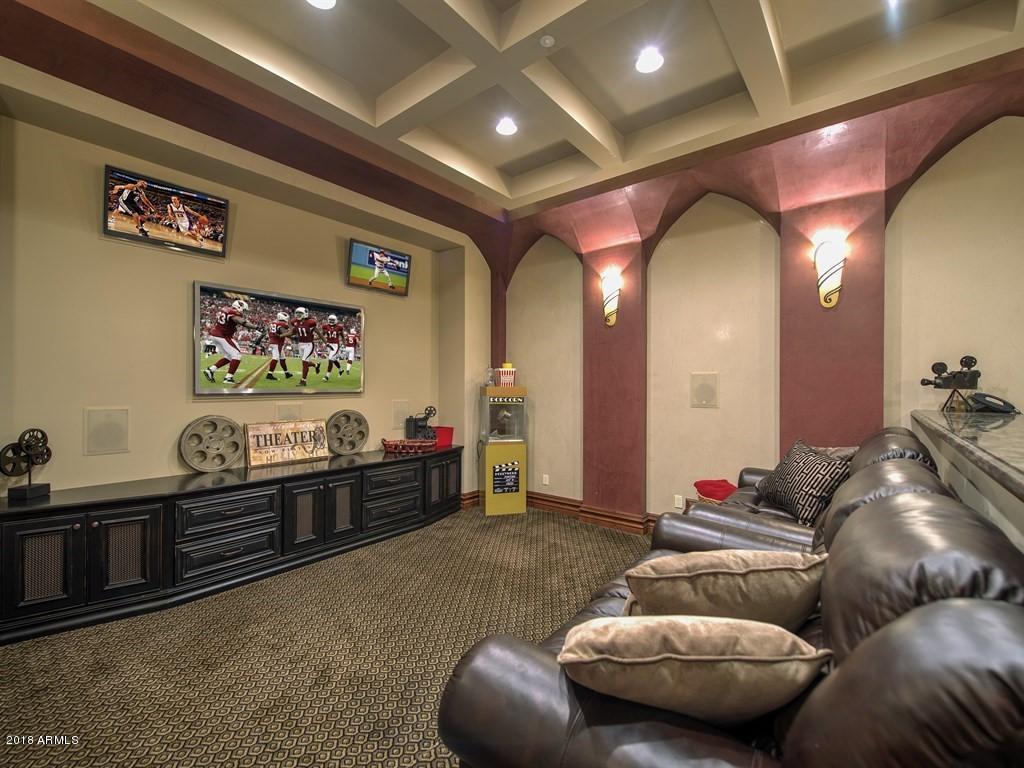 DIAMOND POINT AT LAS SENDAS MOUNTAIN - Residential