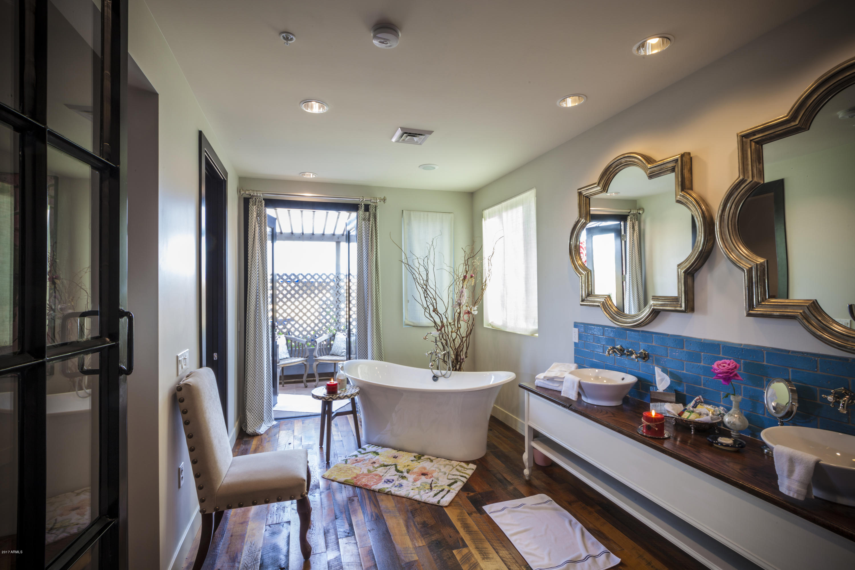 Ivy Court - Residential
